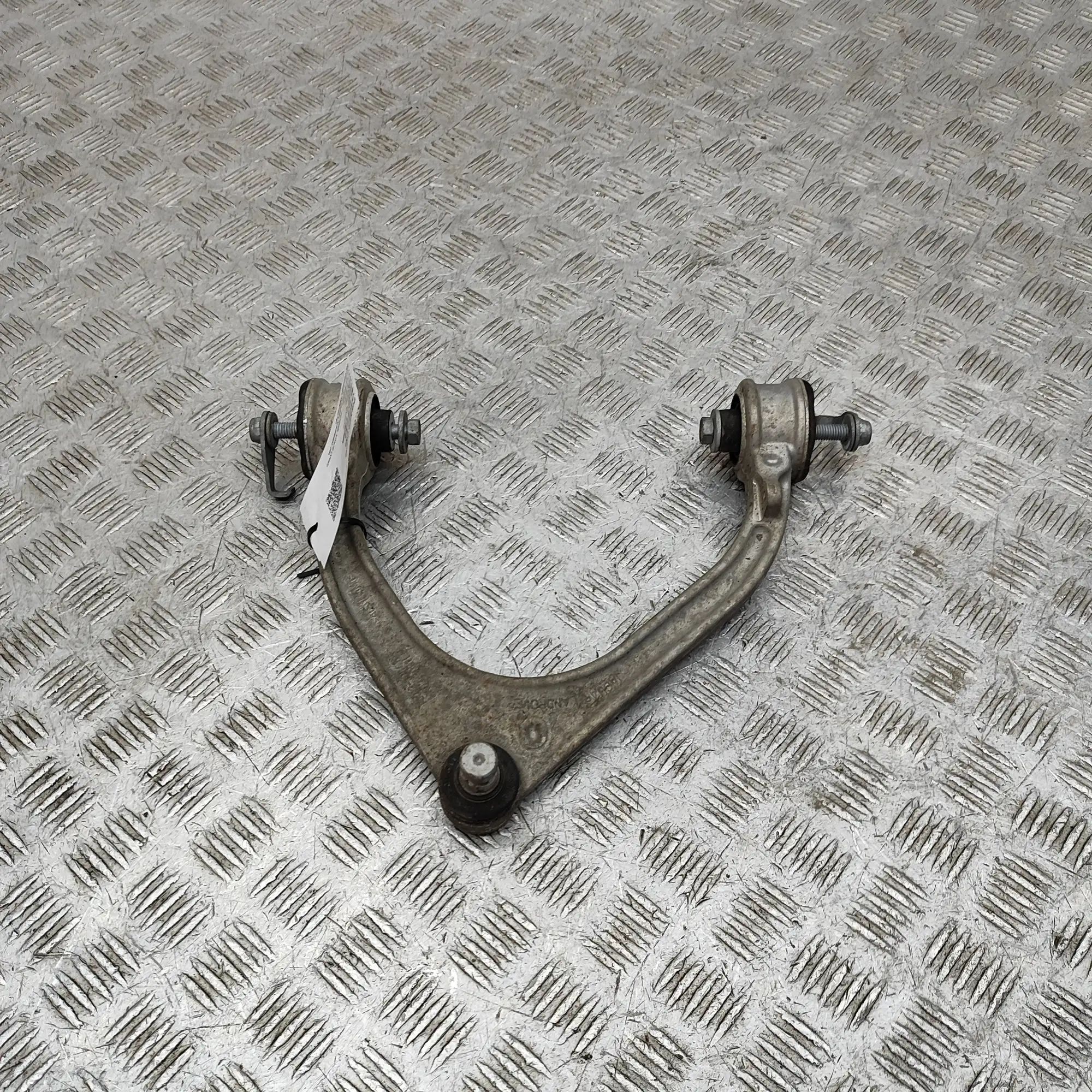 Jaguar I-Pace Front Right Upper Control Arm Front Right Upper Control Arm — JAGUAR I-PACE (...