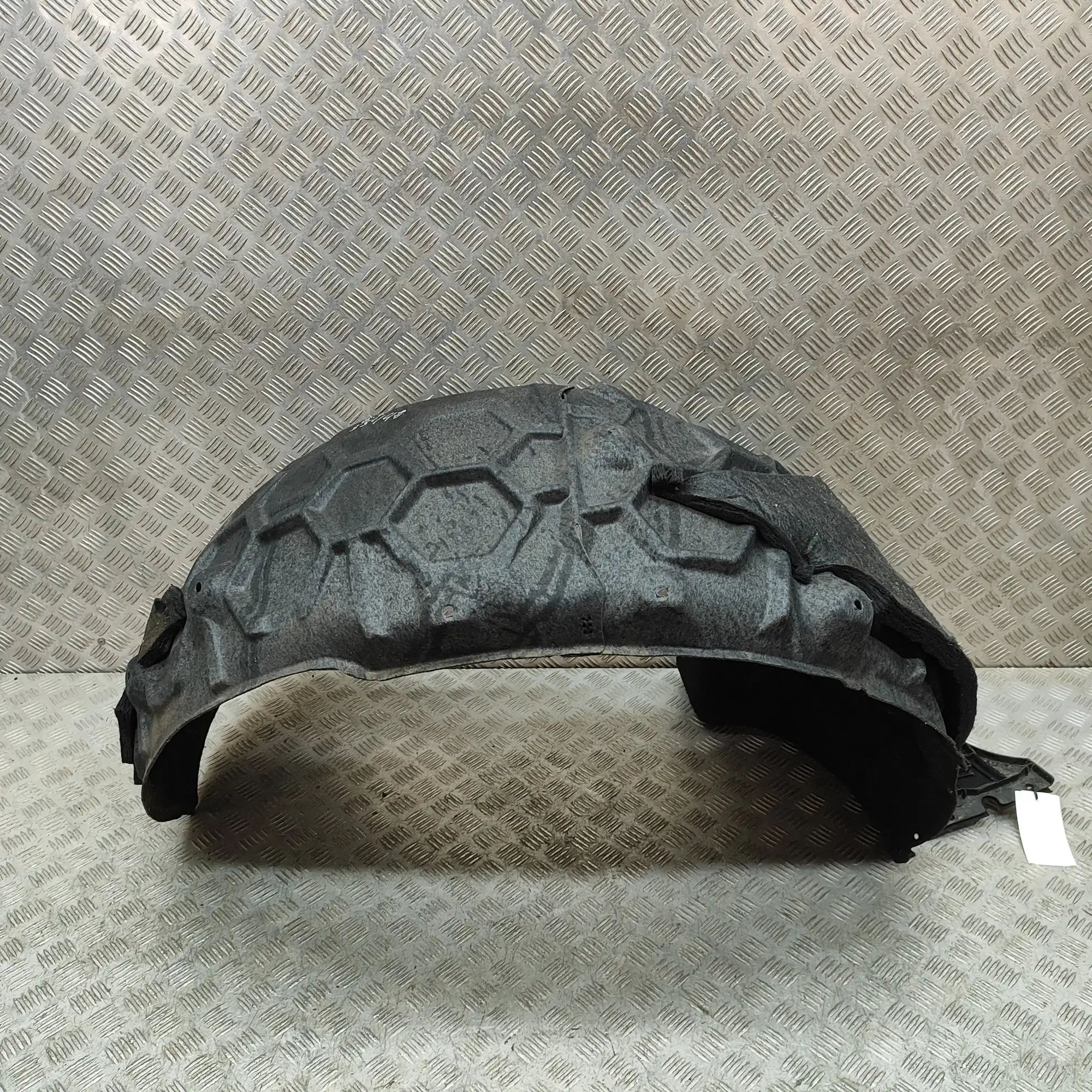 Audi Q7 (4M) Rear Left Arch Liner Rear Left Arch Liner — AUDI Q7 (4M) (2015-...) ...