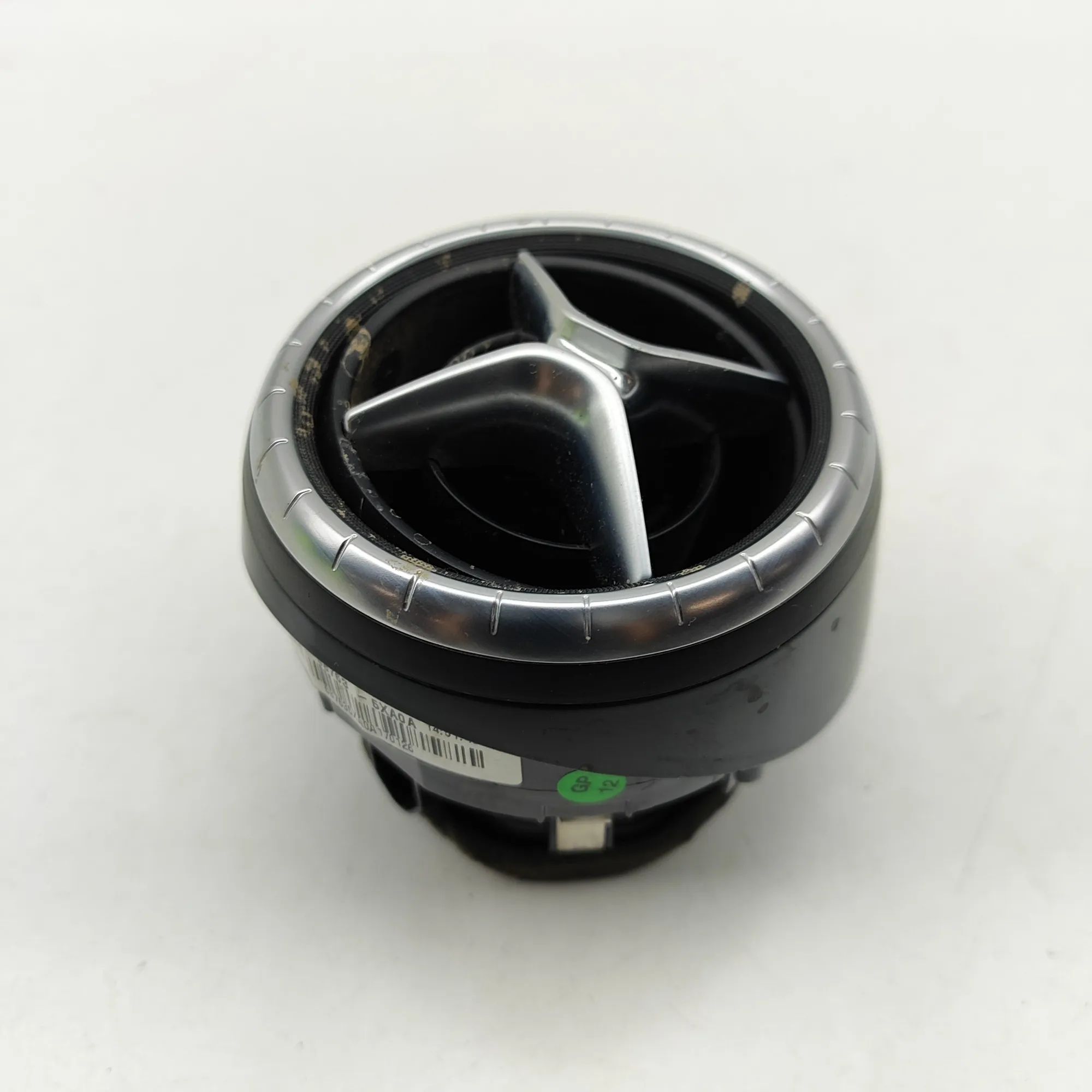 Mercedes-Benz X (470) Dashboard Air Vents Dashboard Air Vents — MERCEDES BENZ X (Class) (...