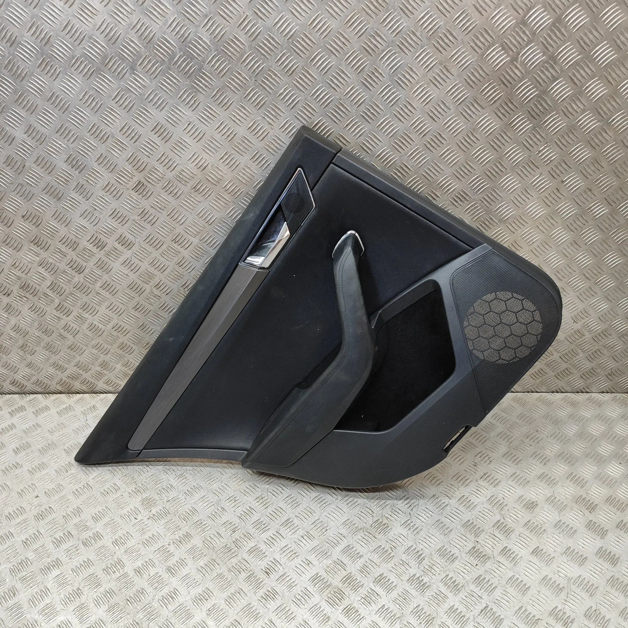 Rear Left Door Panel Brand/Model: SKODA SUPERB
Year: 2021
Engine: 2....