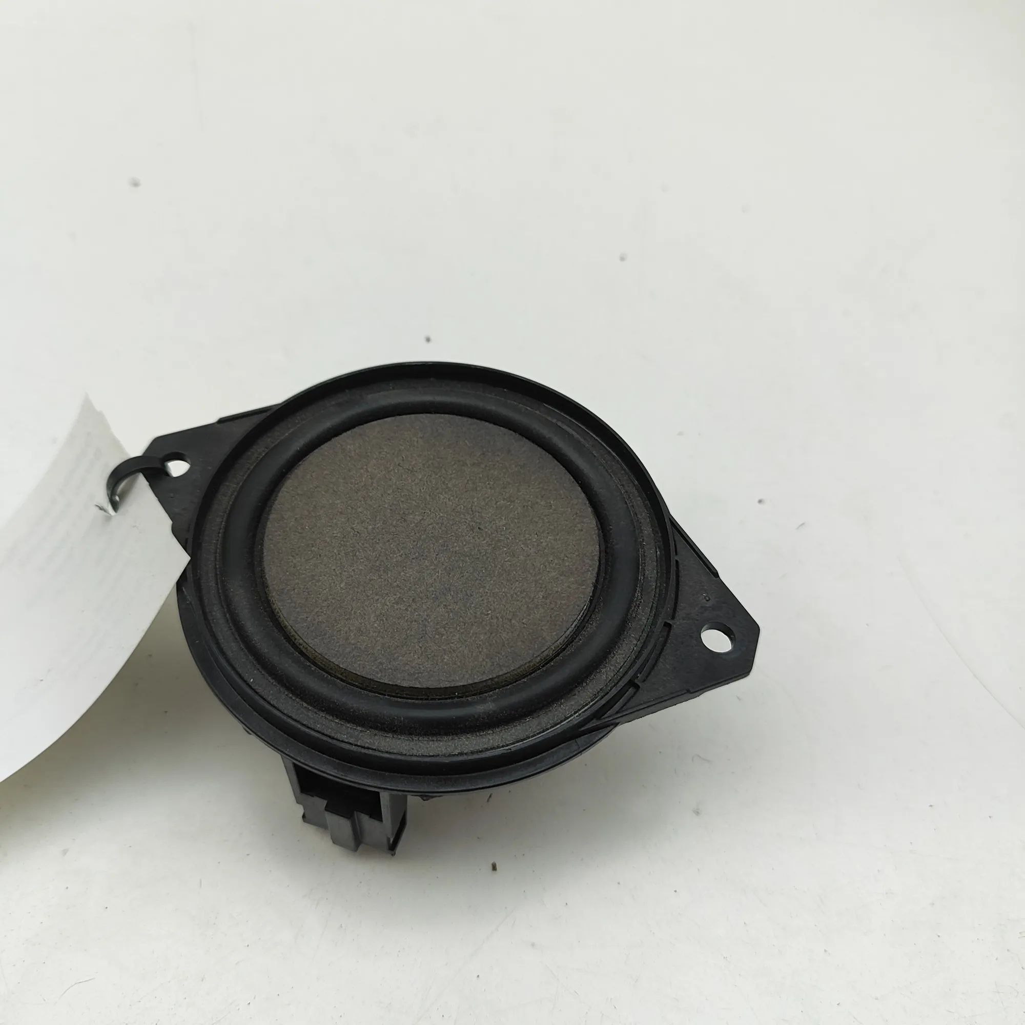 Audi Q3 (F3) Rear Left Door Speaker Rear Left Door Speaker — AUDI Q3 (F3) (2018-......