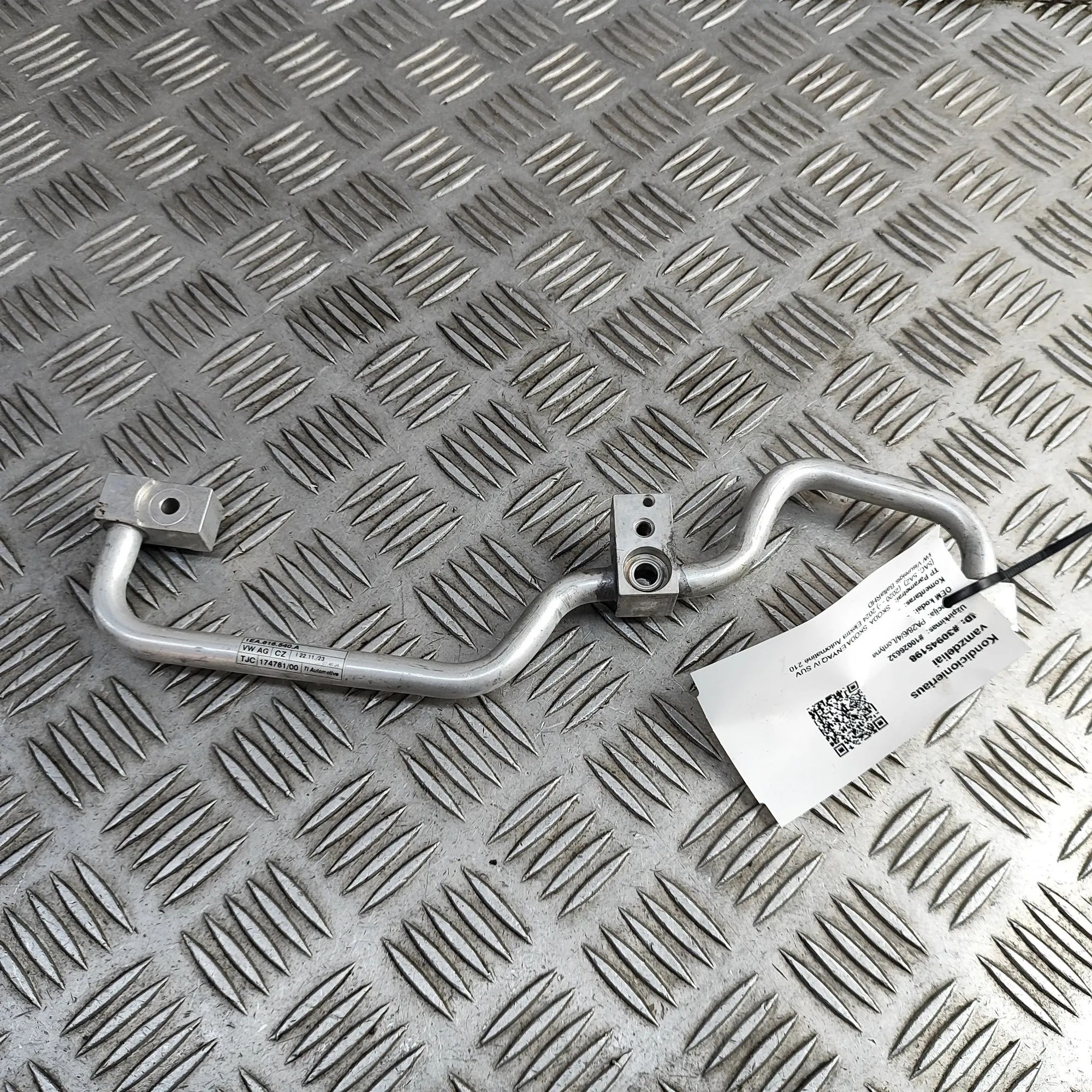 Skoda Enyaq A/C Air Con Hose Pipe A/C Air Con Hose Pipe — SKODA ENYAQ (iV SUV 5AC...