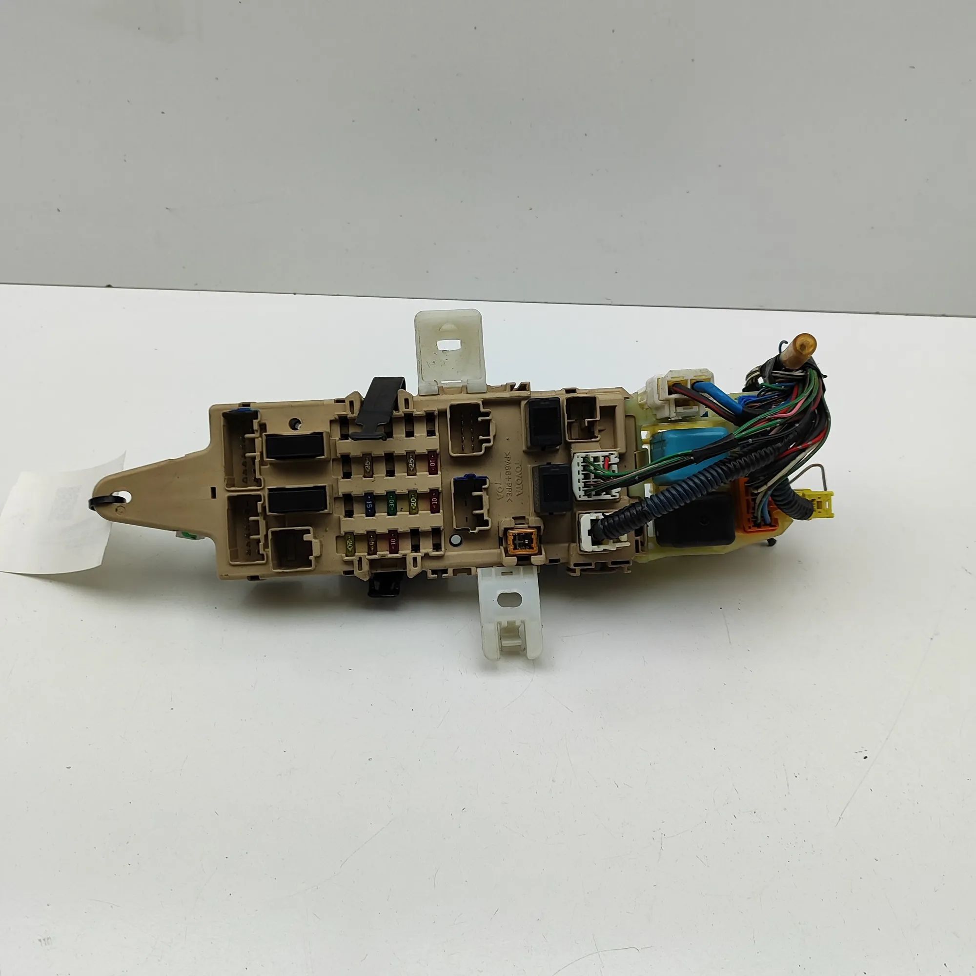Lexus GS Fuse Box Module Fuse Box Module — LEXUS GS (JZS160_, UZS161_, U...