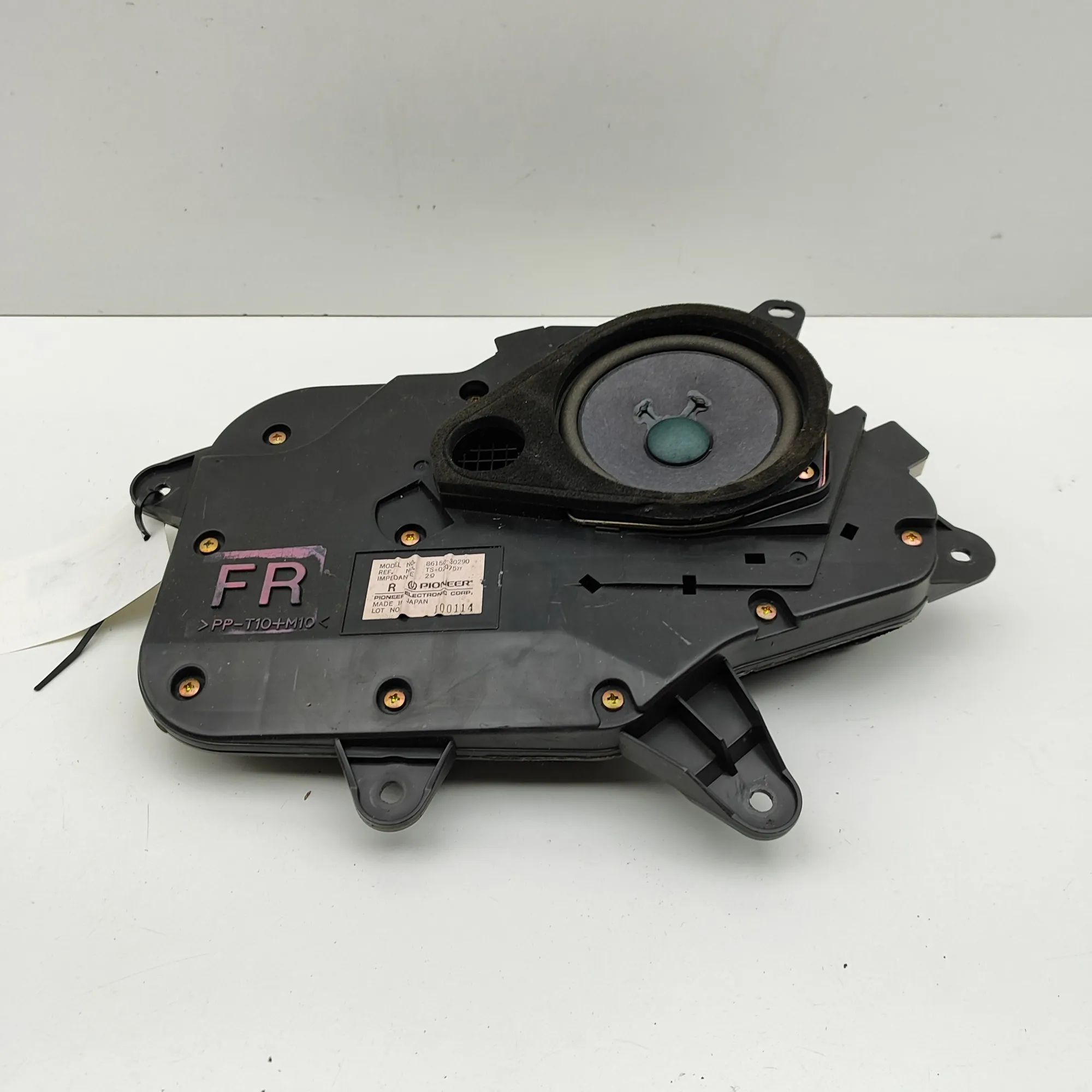 Lexus GS Front Right Door Speaker Front Right Door Speaker — LEXUS GS (JZS160_, U...