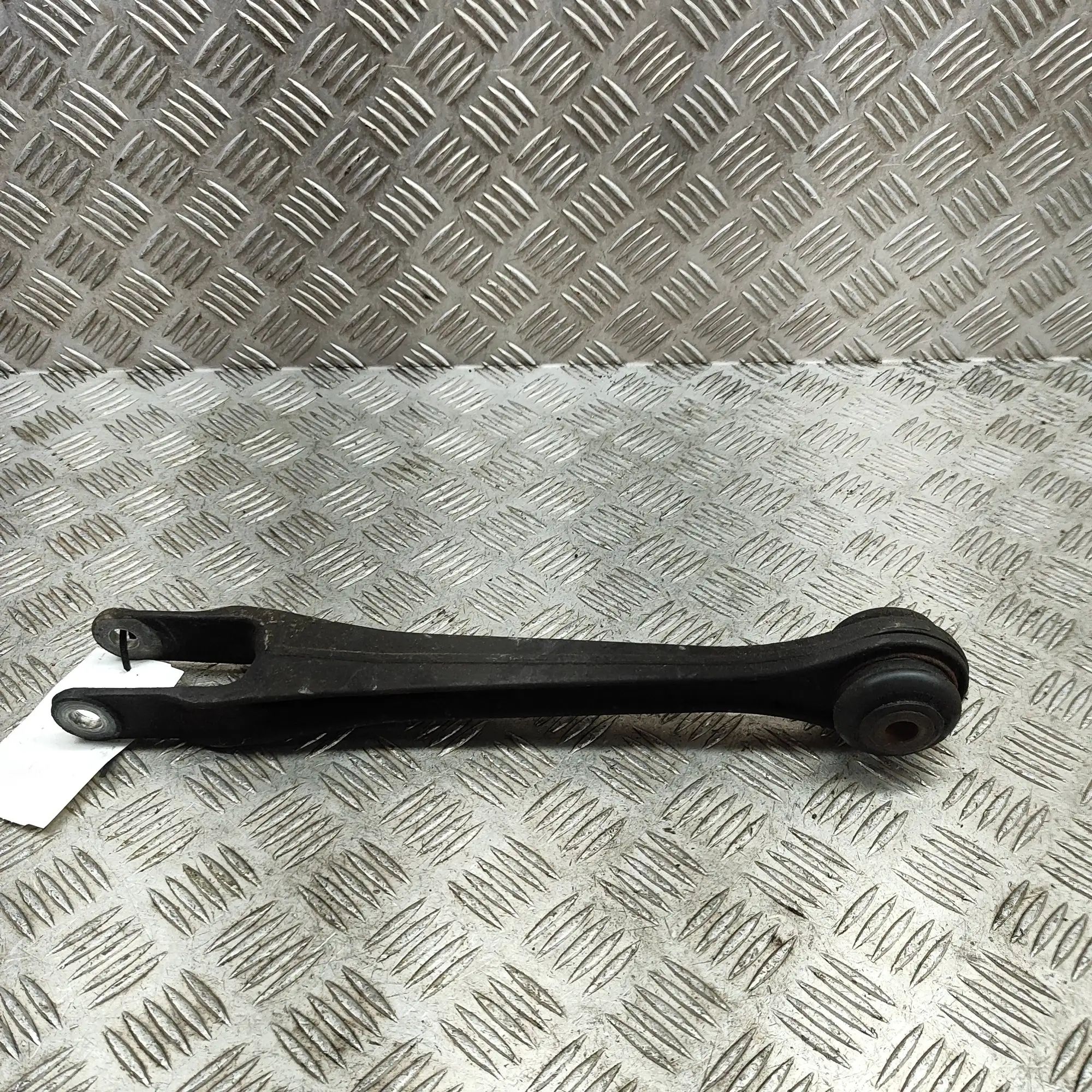 Porsche 911 (996) Front Right Straight Control Arm Front Right Straight Control Arm — PORSCHE 911 ...