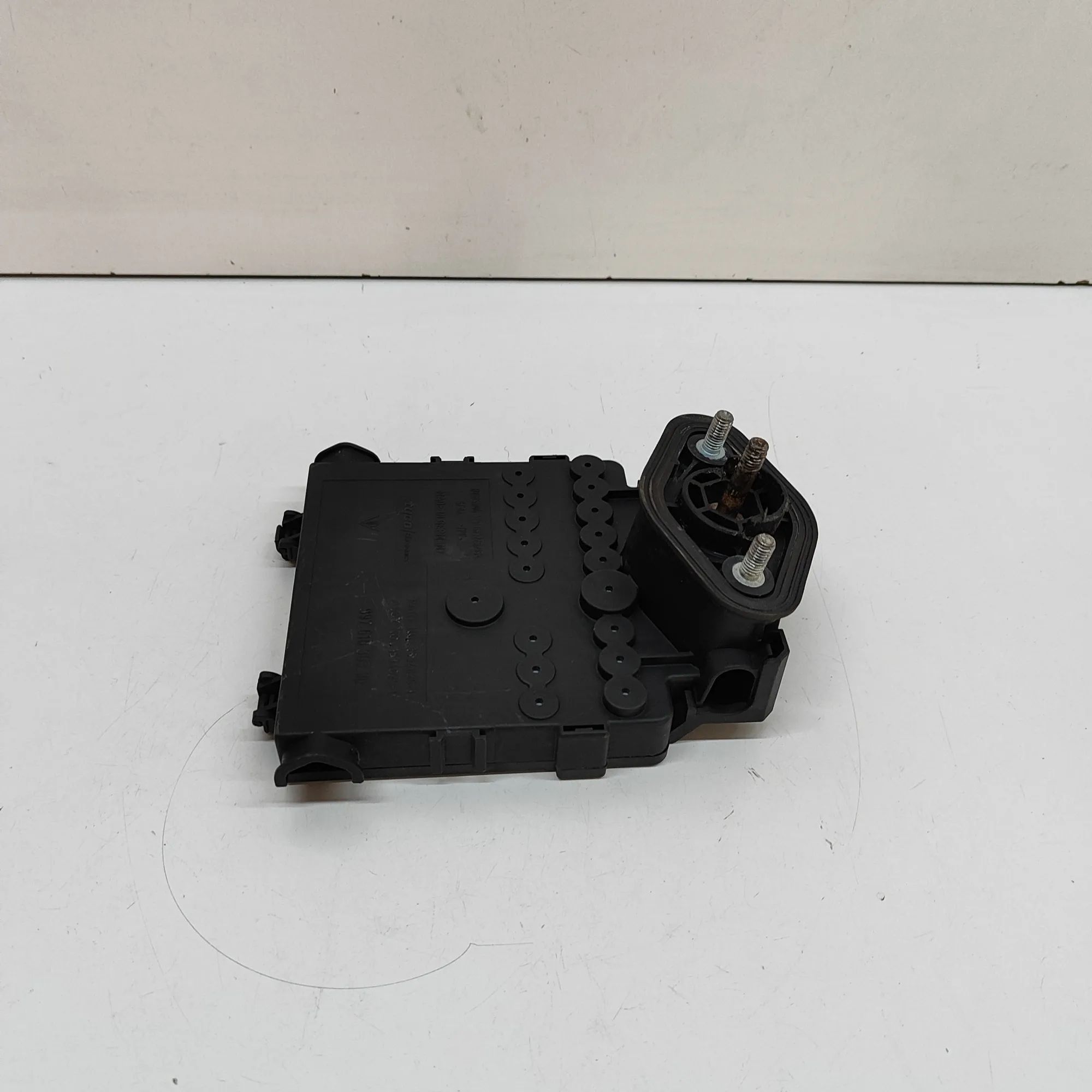 Porsche Cayman (987) Fuse box Fuse box — PORSCHE CAYMAN (987) (2005-2013) — 9...