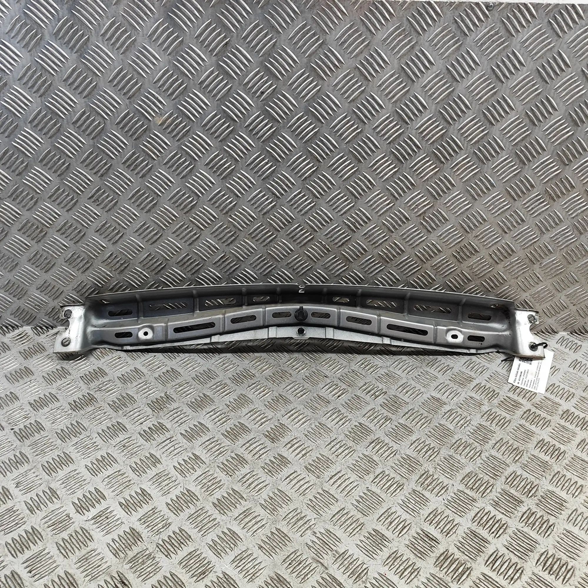 Porsche Cayman (987) Rear Bumper Middle Bracket Rear Bumper Middle Bracket — PORSCHE CAYMAN (98...
