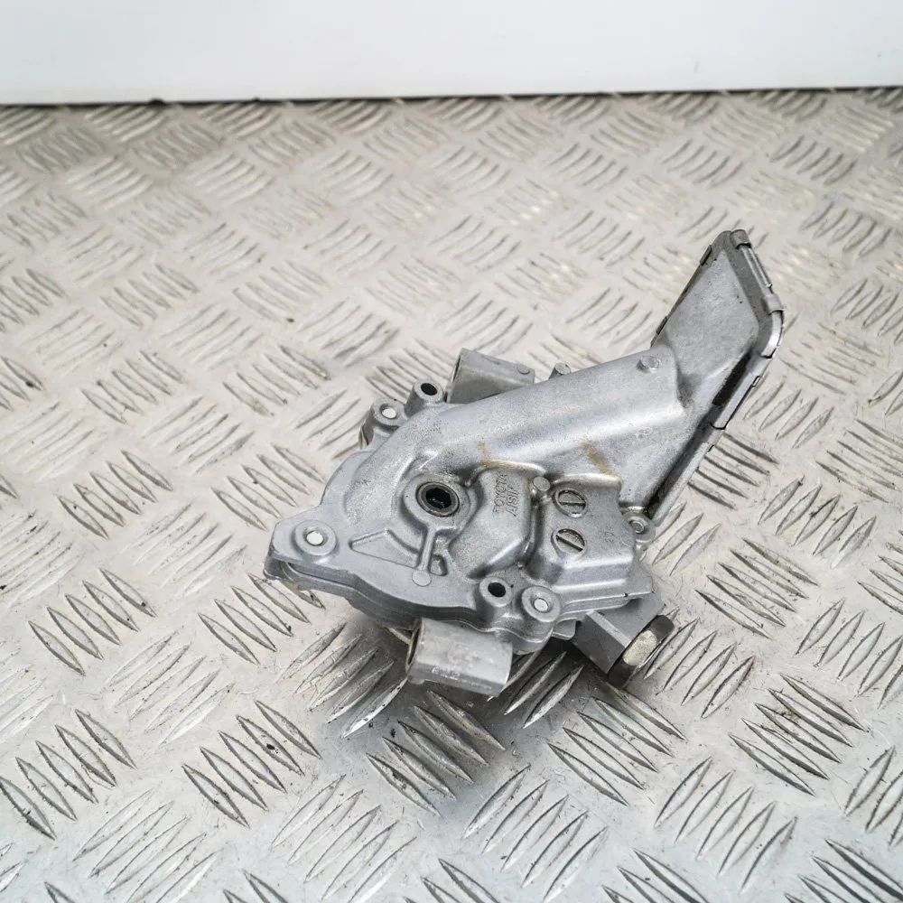Toyota Avensis (T27) Oil Pump Oil pump — TOYOTA AVENSIS (Sedan _T27_) (2008-2...