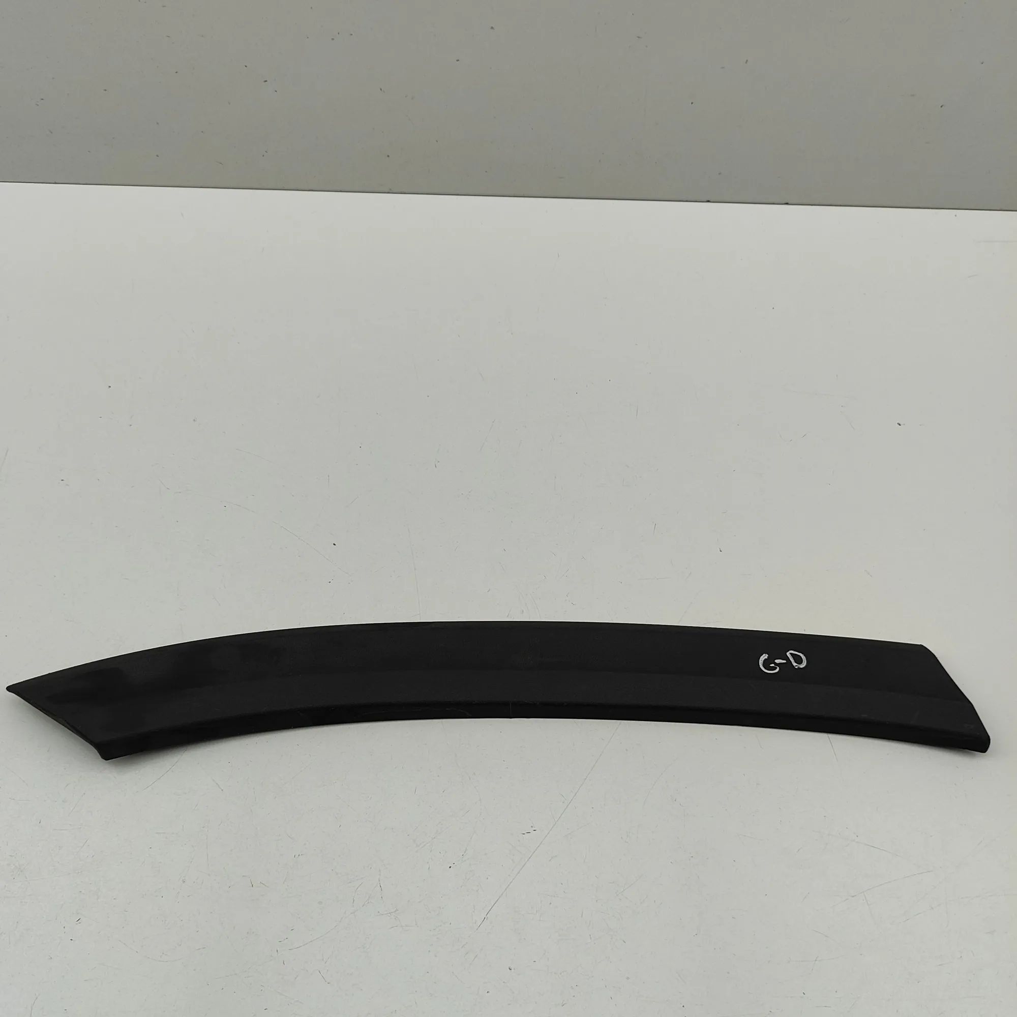 Skoda Karoq Wheel arch trim — rear right Wheel arch trim — rear right — SKODA KAROQ (NU7...