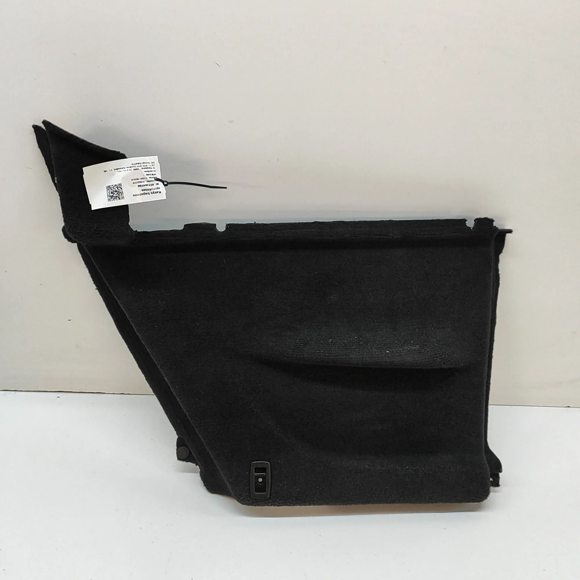 BMW X5 (F15) Left Side Trunk Trim Left Side Trunk Trim — BMW X5 (F15, F85) (2012-...