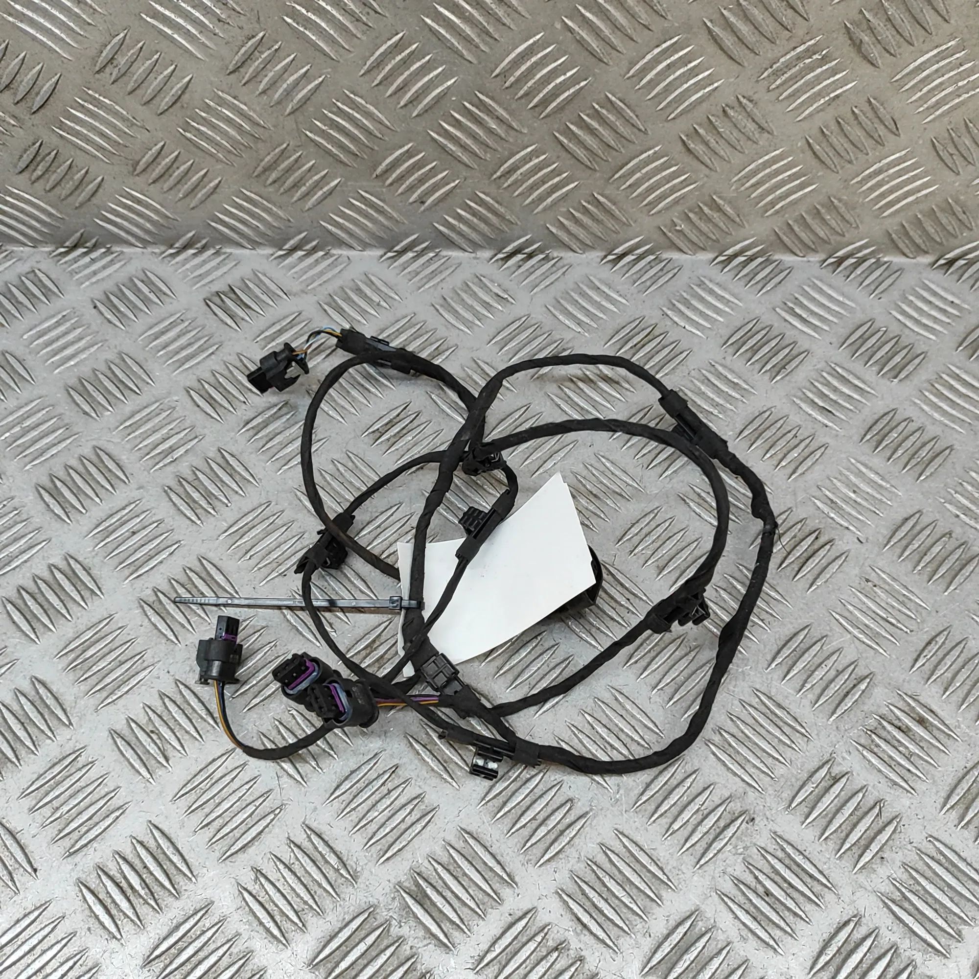 Volkswagen Sharan Rear Parking Sensor Wiring Loom Rear Parking Sensor Wiring Loom — VW SHARAN (7N...