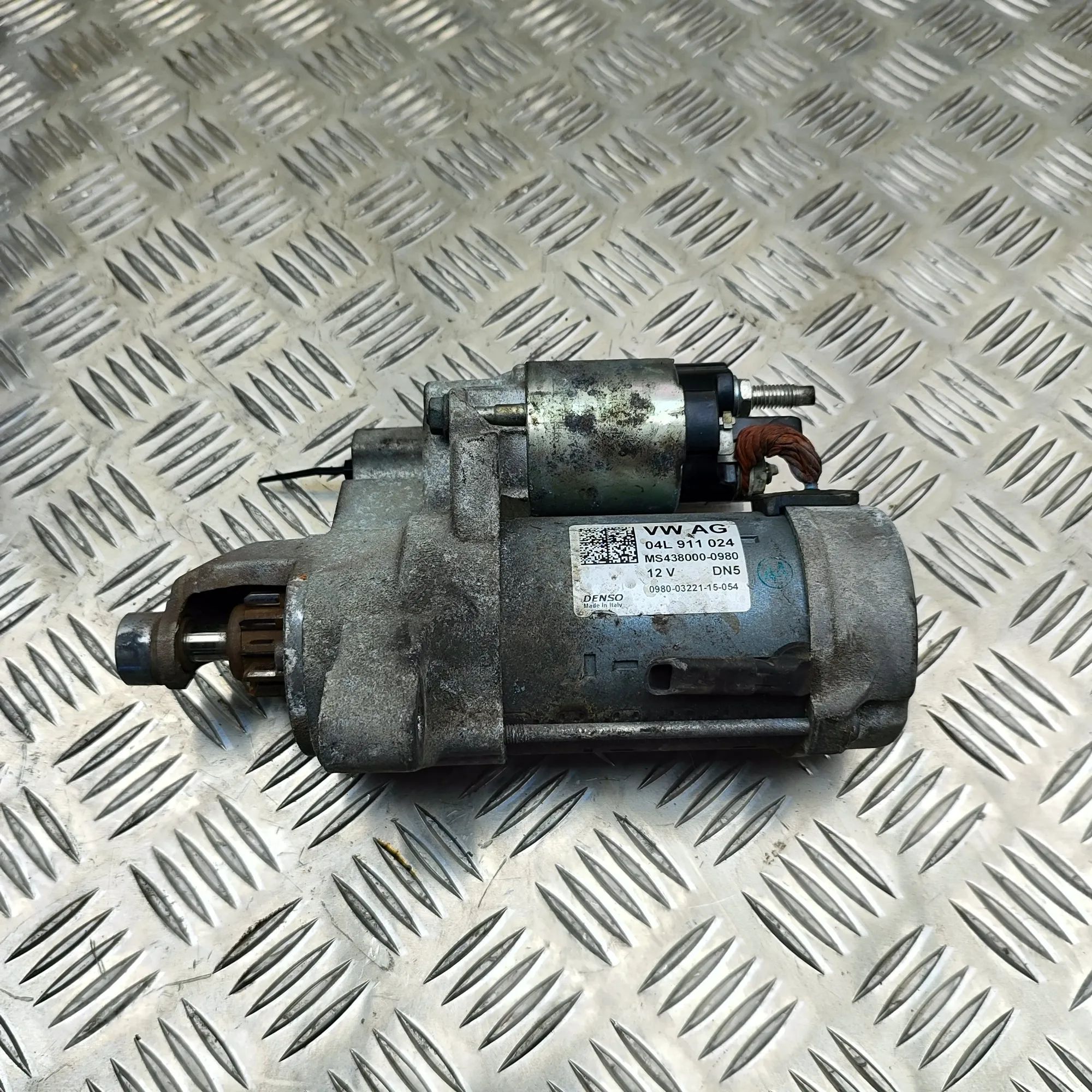 Audi A6 (C7) Starter Motor Starter motor — AUDI A6 (Avant 4G5, C7, 4GD) (2...