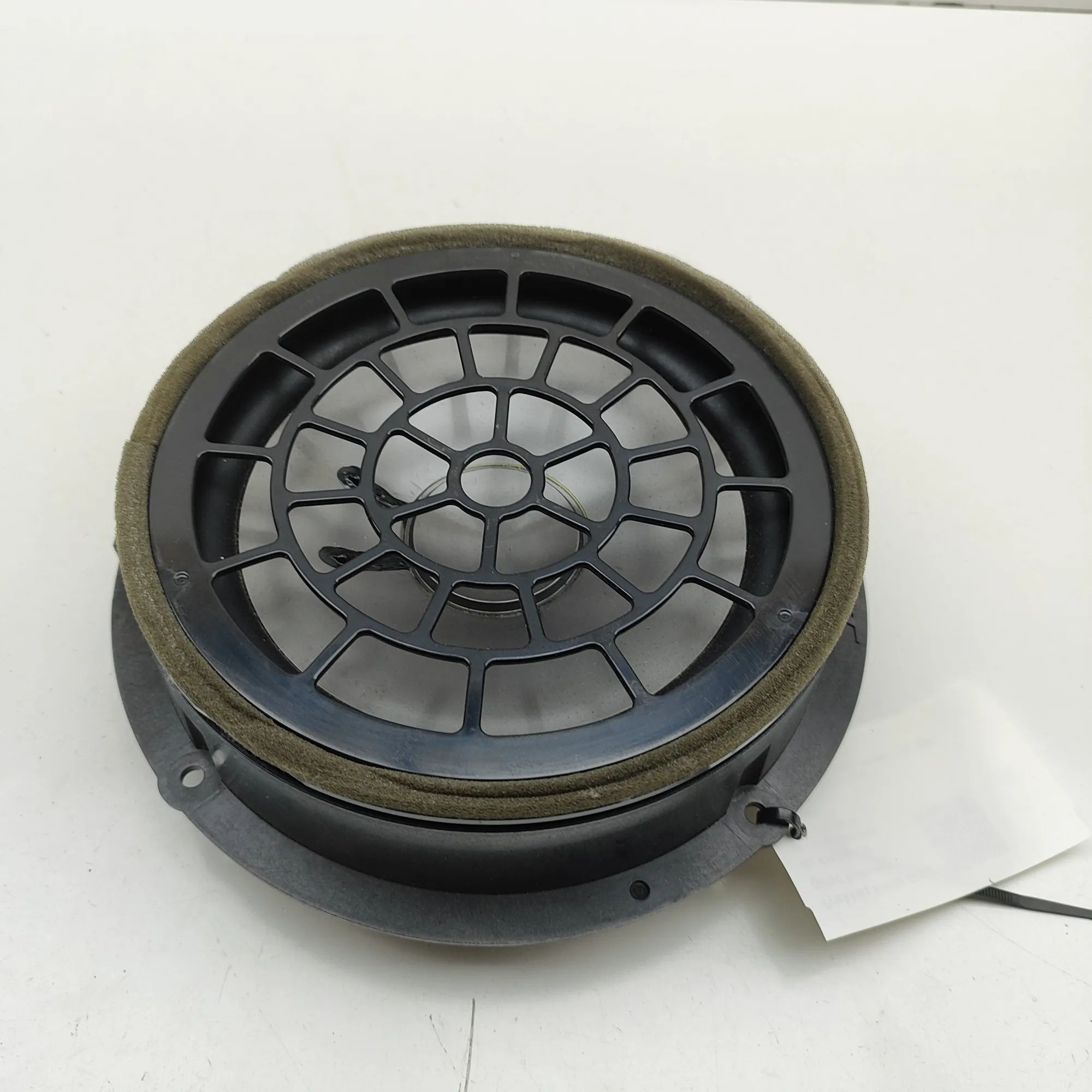 Audi Q3 (8U) Front Left Door Speaker Front Left Door Speaker — AUDI Q3 (8U) (2011-20...