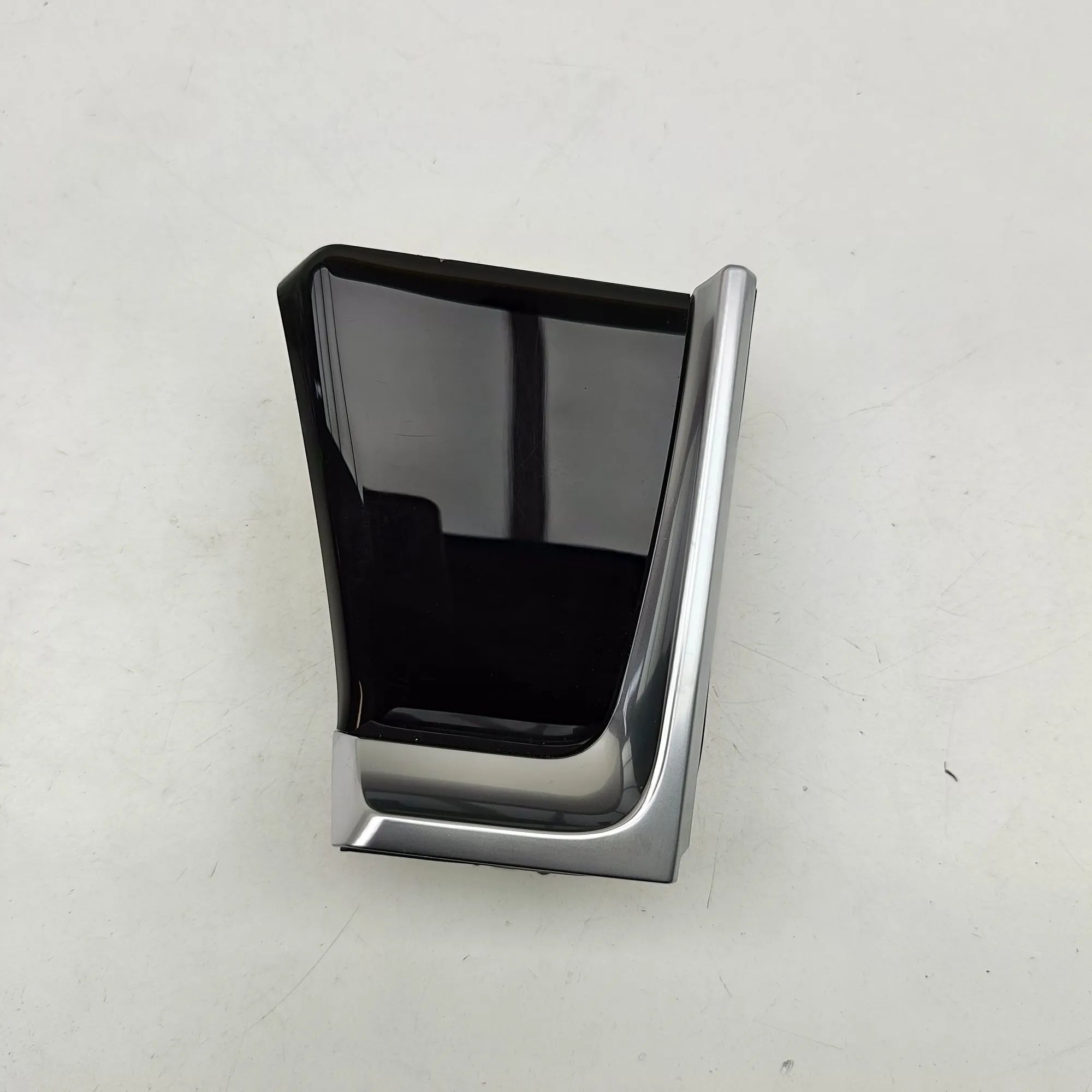 Porsche Macan Dashboard Trim Dashboard trim — PORSCHE MACAN (DKN) (2019-...)...