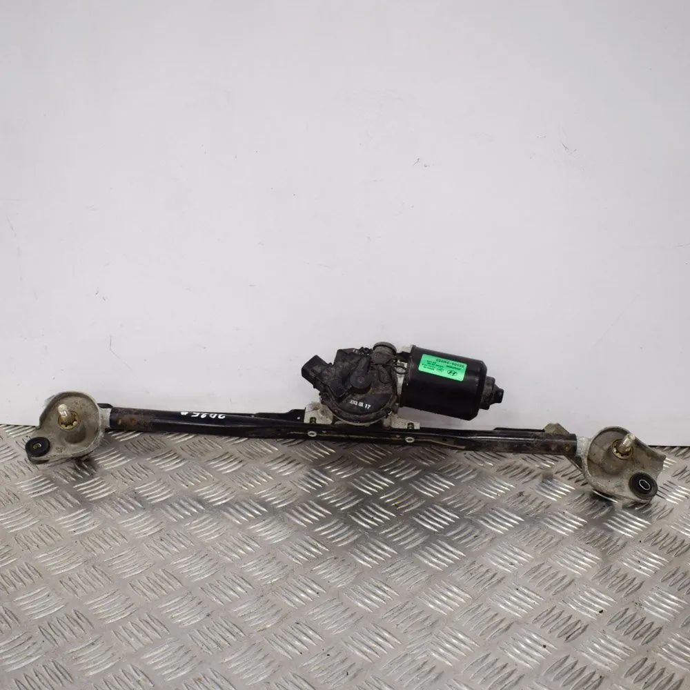 Hyundai Genesis Coupe Front Windshield Wiper Mechanism Front Windshield Wiper Mechanism — HYUNDAI GENE...