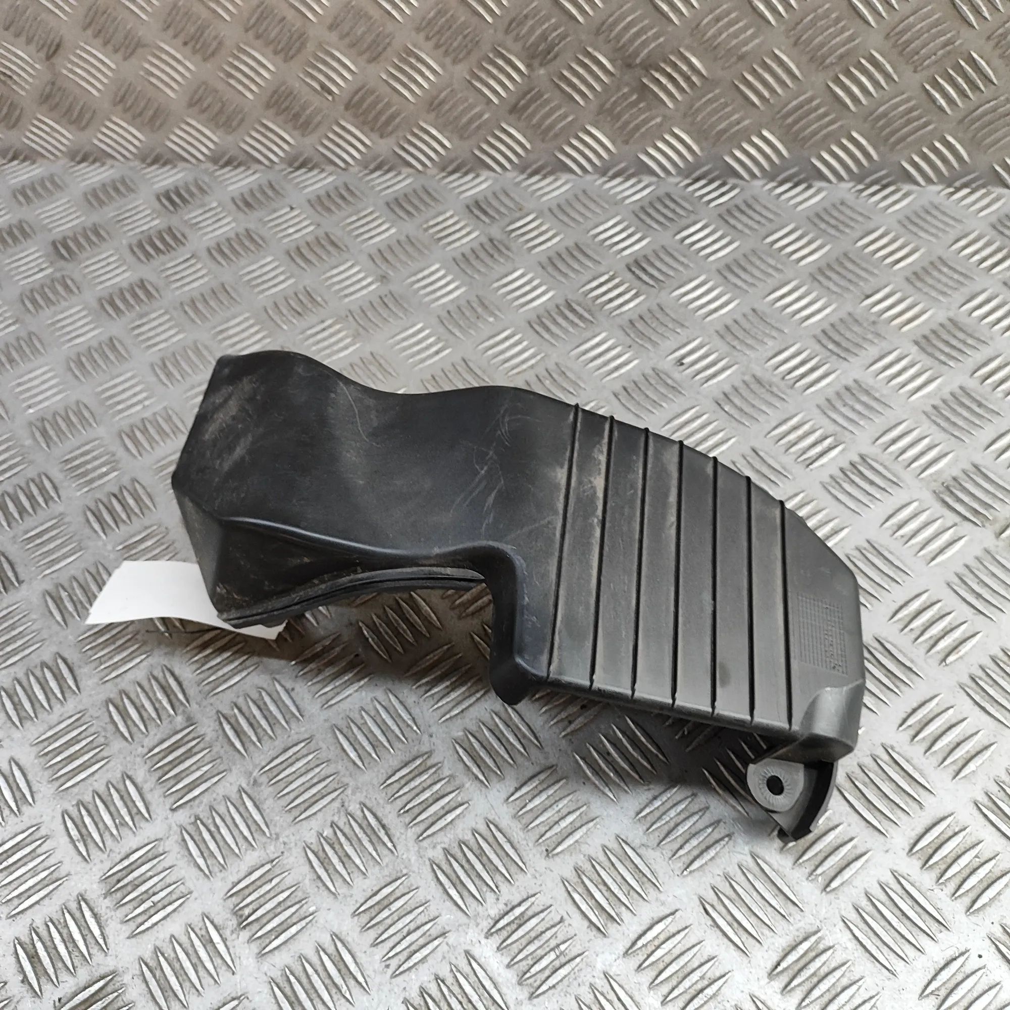 Porsche Macan Air Intake Tube Air Intake Tube — PORSCHE MACAN (DKN) (2019-......