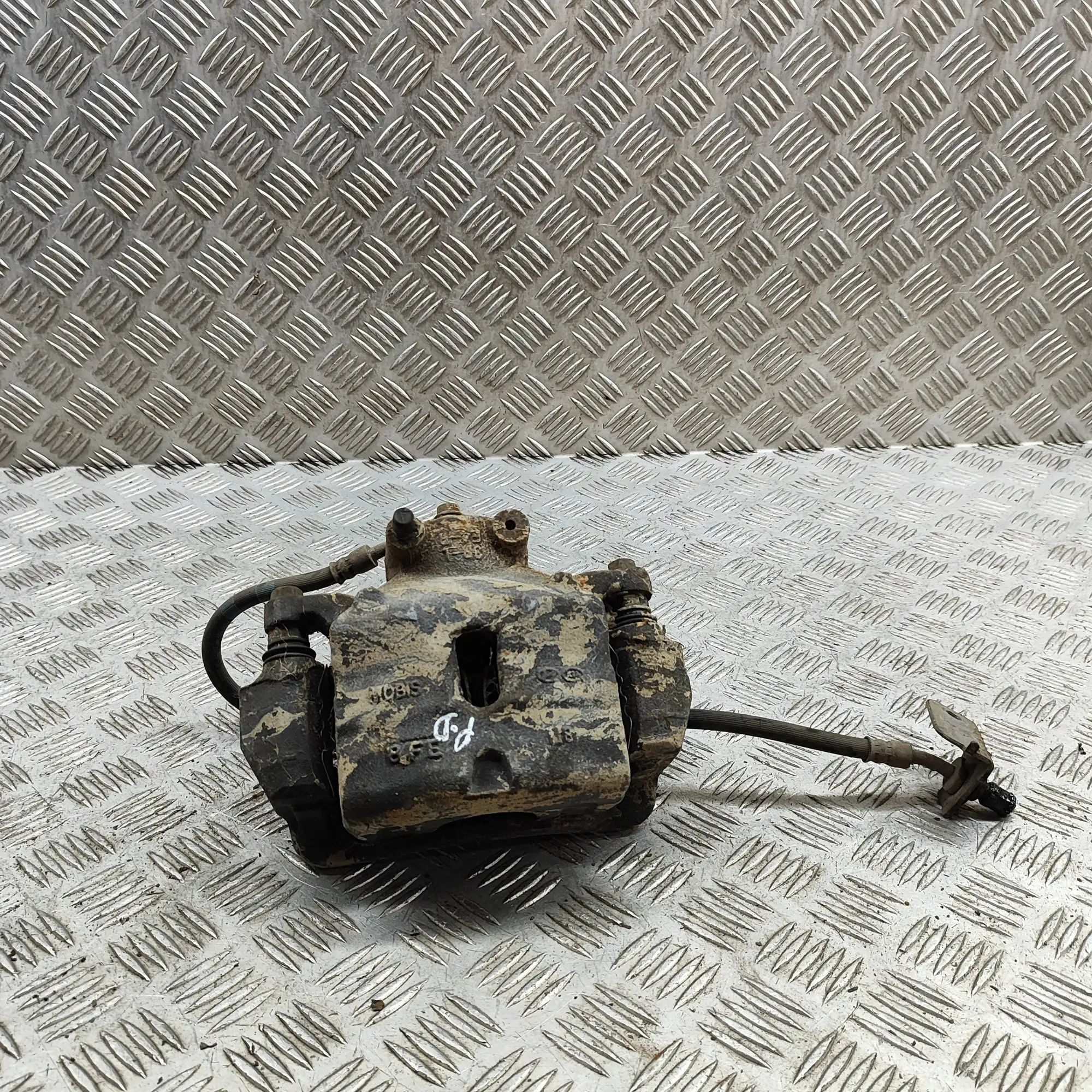 Kia Optima (JF) Brake caliper — front right Brake caliper — front right — KIA OPTIMA (Sport...