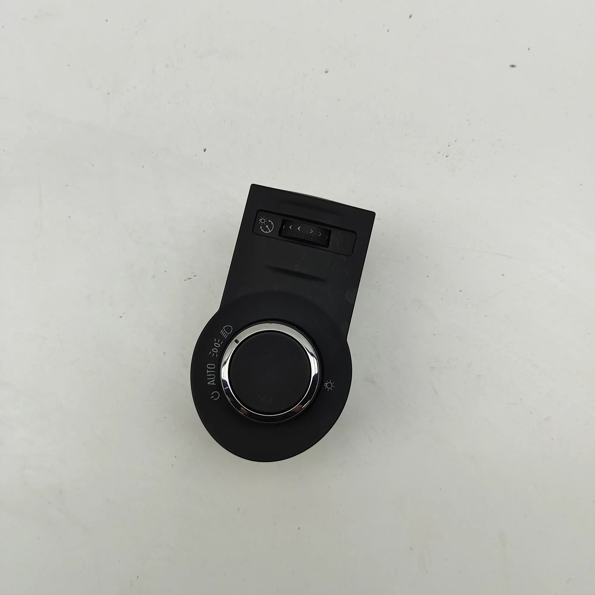 Chevrolet Camaro Headlight Switch Control Unit Headlight Switch Control Unit — CHEVROLET CAMAR...