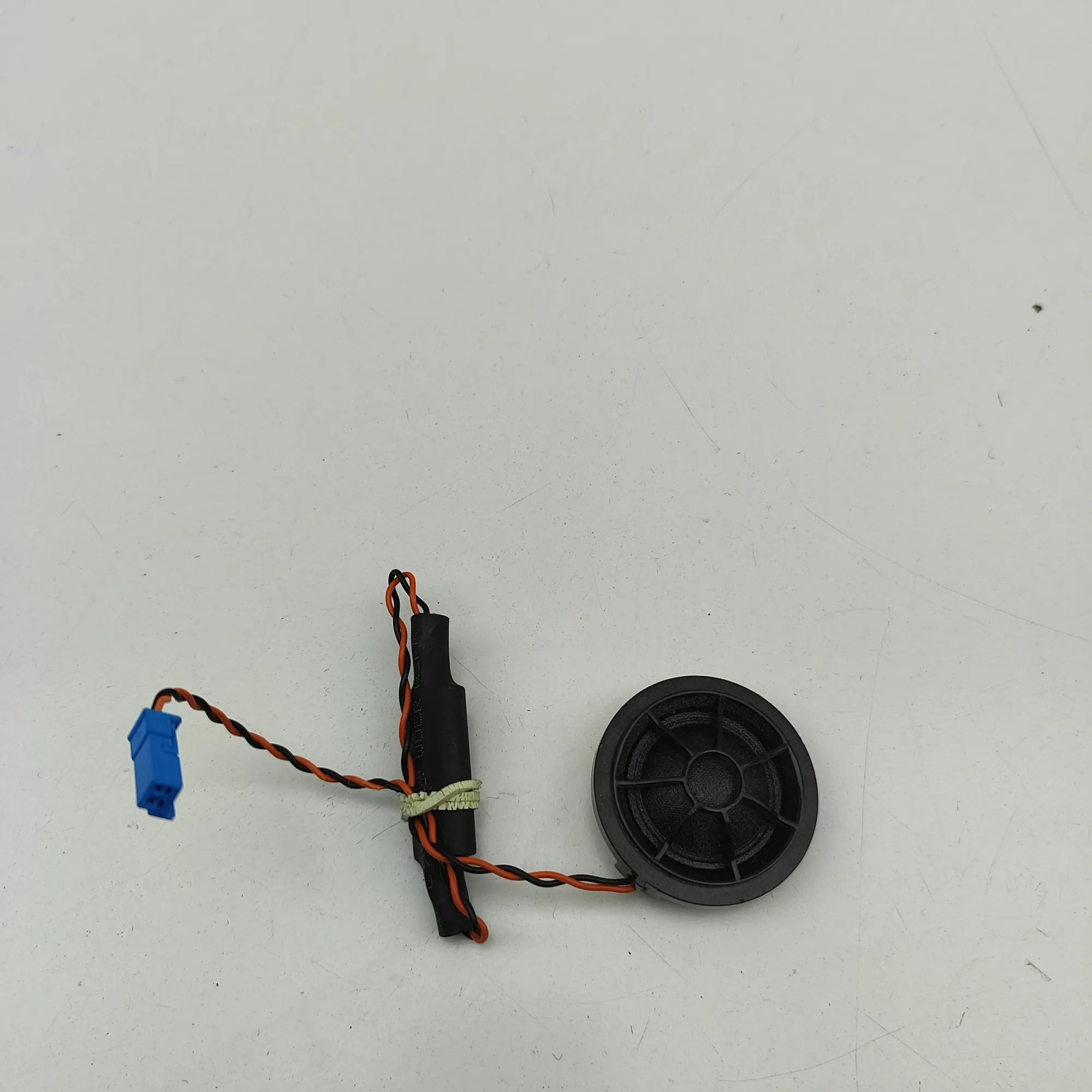 BMW X5 (G05) Dashboard Speaker Dashboard Speaker — BMW X5 (G05) (2018-...) — 6...