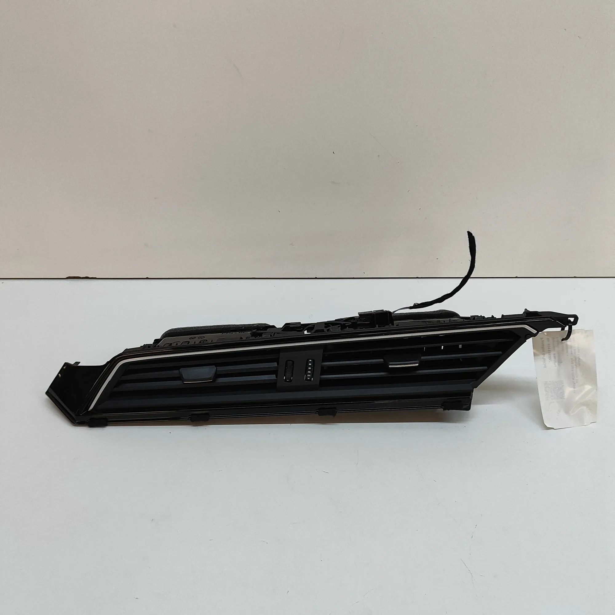 Audi Q8 Dashboard Air Vents Dashboard Air Vents — AUDI Q8 (E-TRON Sportback...