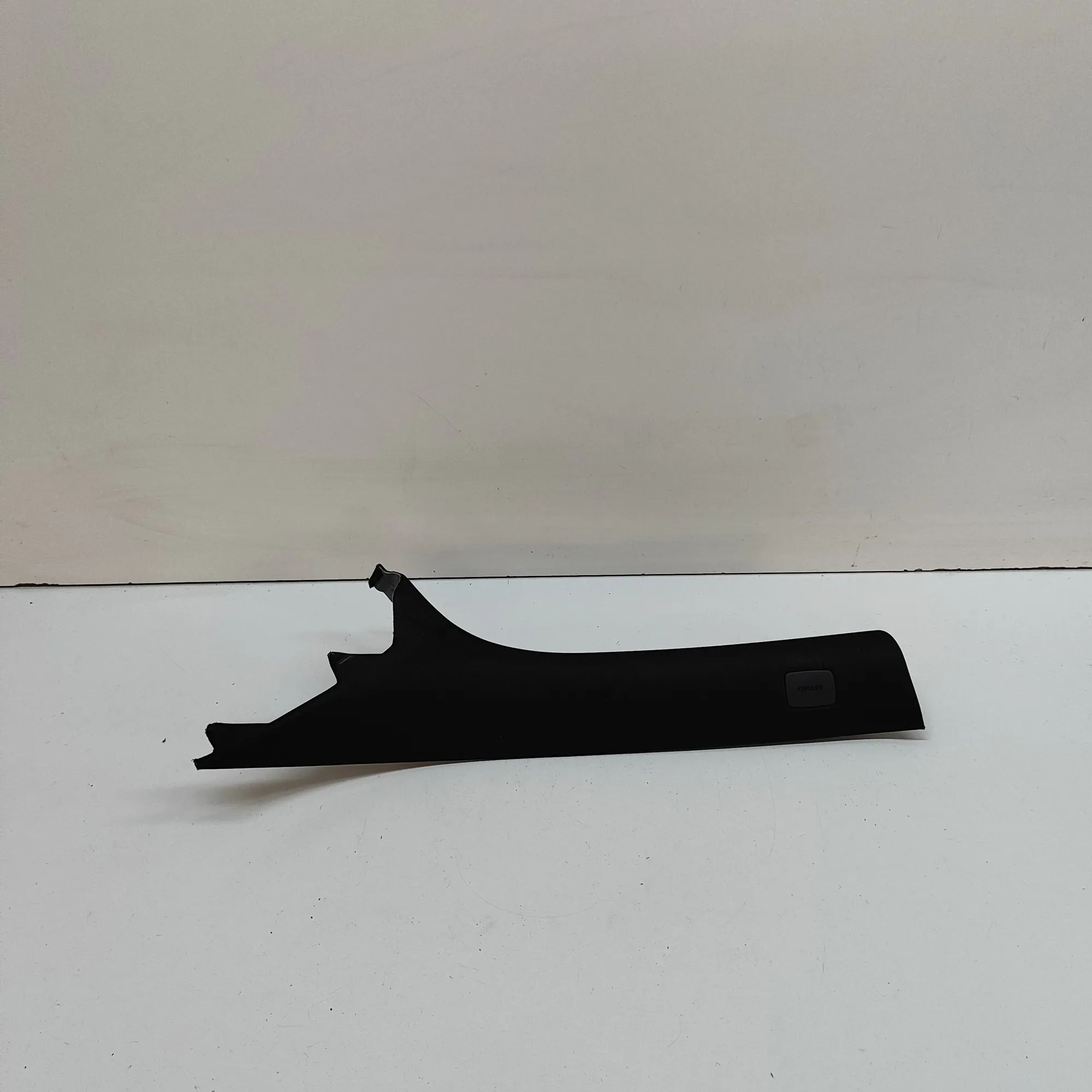 Jaguar F-Type Front Left A Pillar Trim Front Left A Pillar Trim — JAGUAR F-TYPE (Coupe...