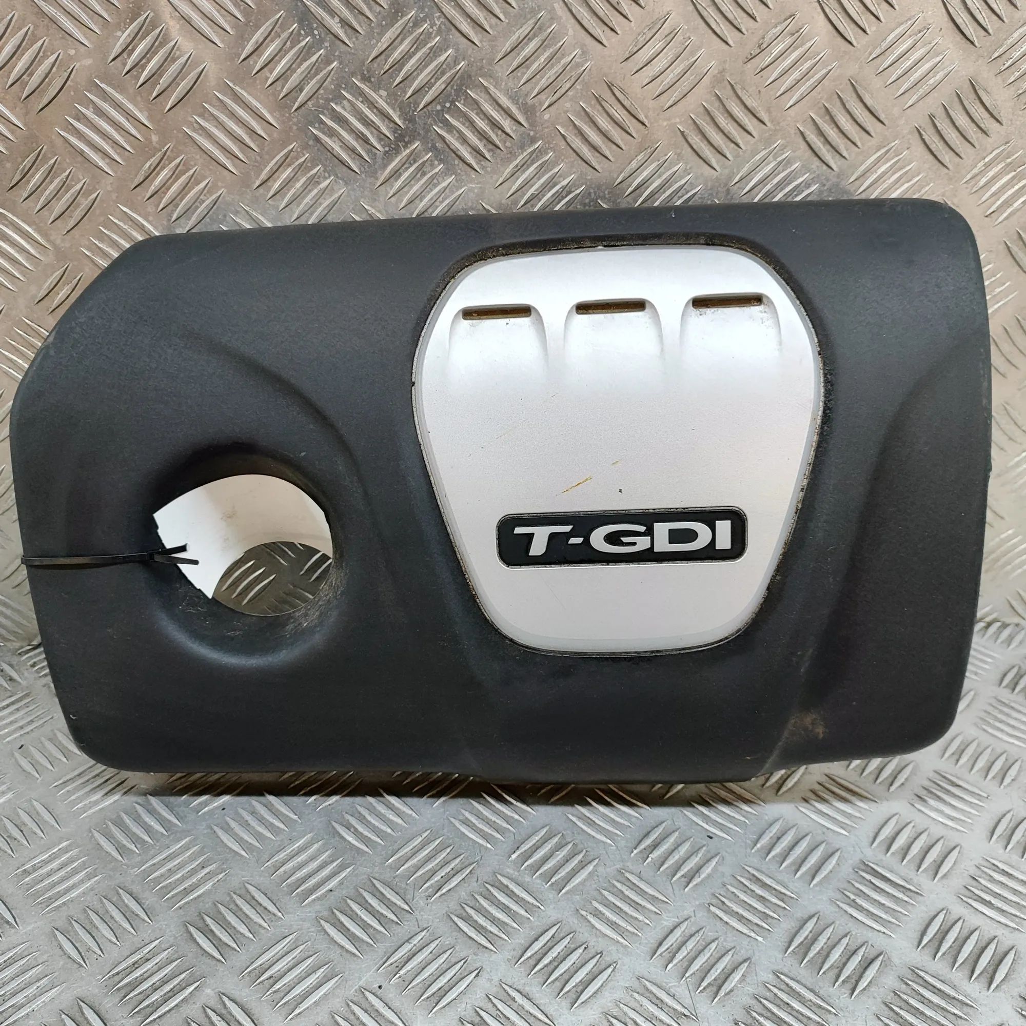 Kia Sportage Engine cover Engine cover — KIA SPORTAGE (QL) (2015-...) — 2...