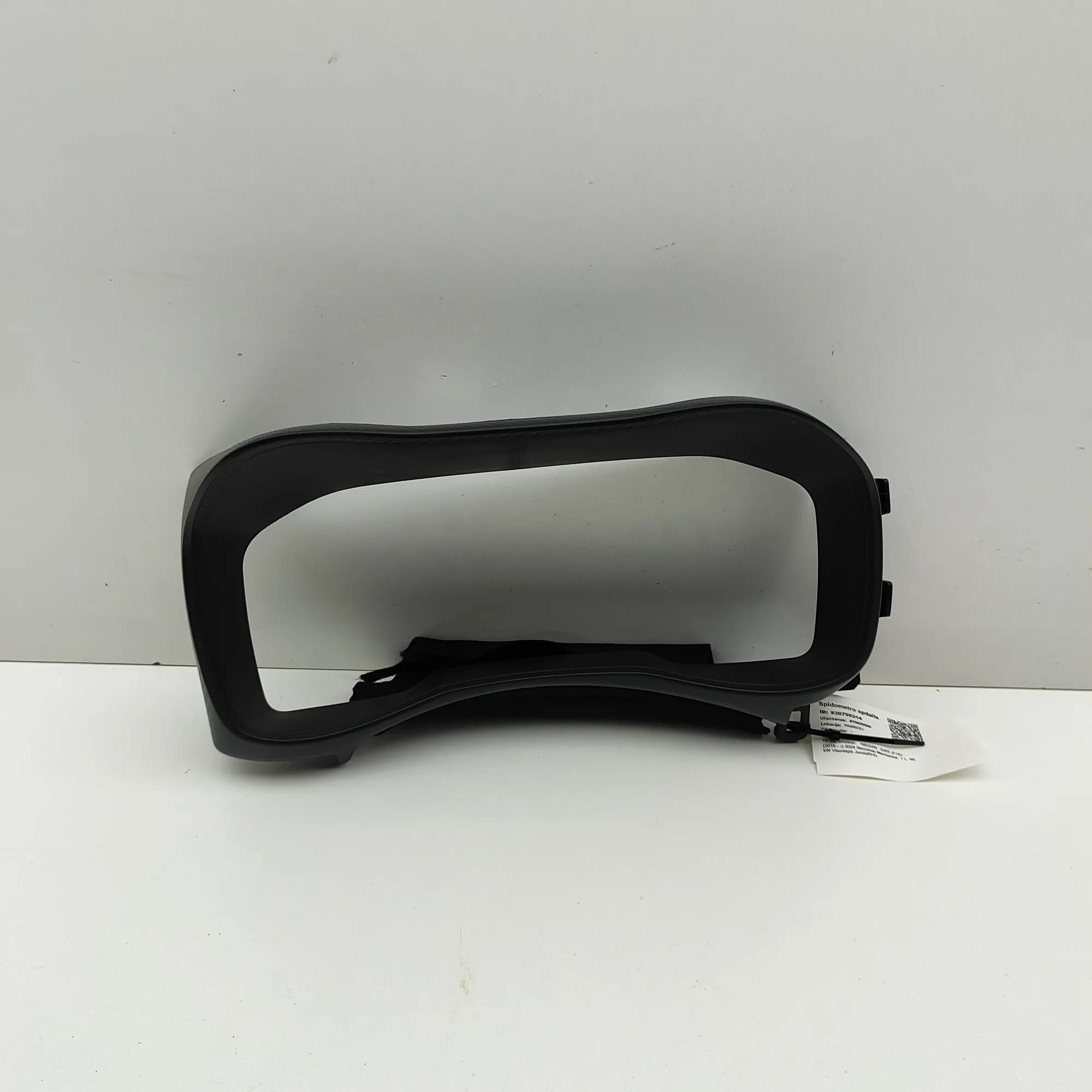 Nissan Juke Instrument Cluster Trim Instrument Cluster Trim — NISSAN JUKE (F16) (20...