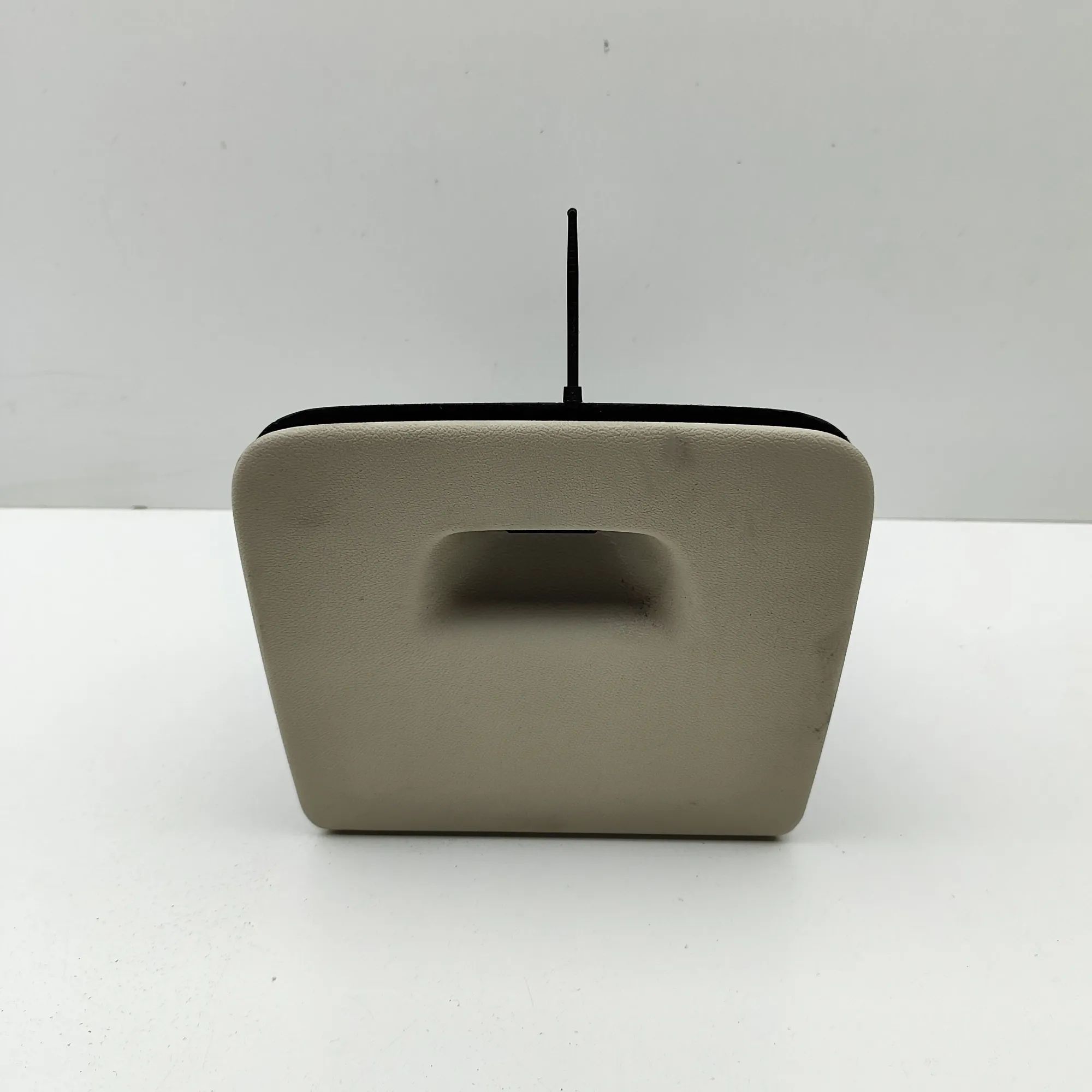 BMW X5 (G05) Glove Compartment Glove compartment — BMW X5 (G05) (2018-...) — 6...