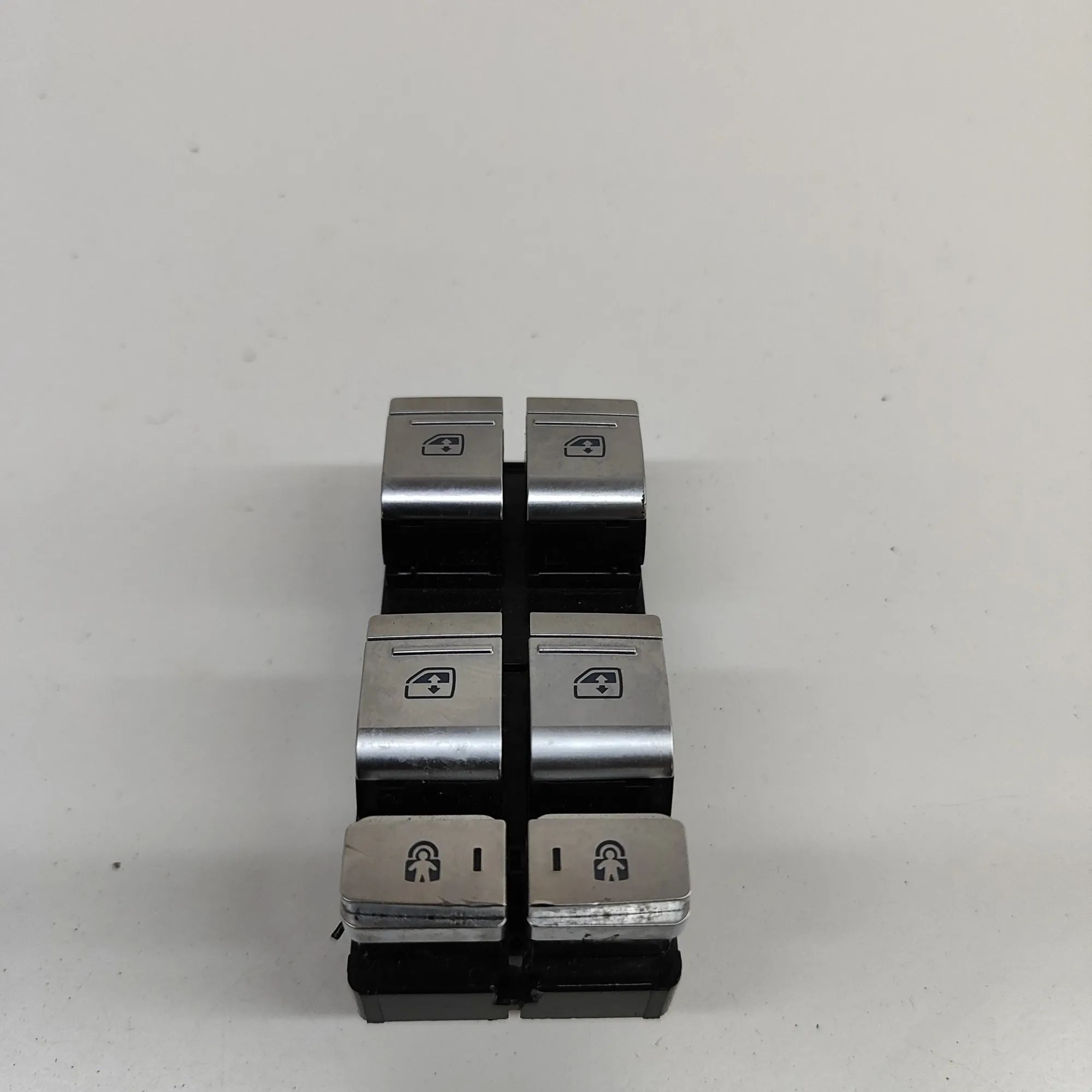 Audi Q8 Door window switch — front right Door window switch — front right — AUDI Q8 (E-T...