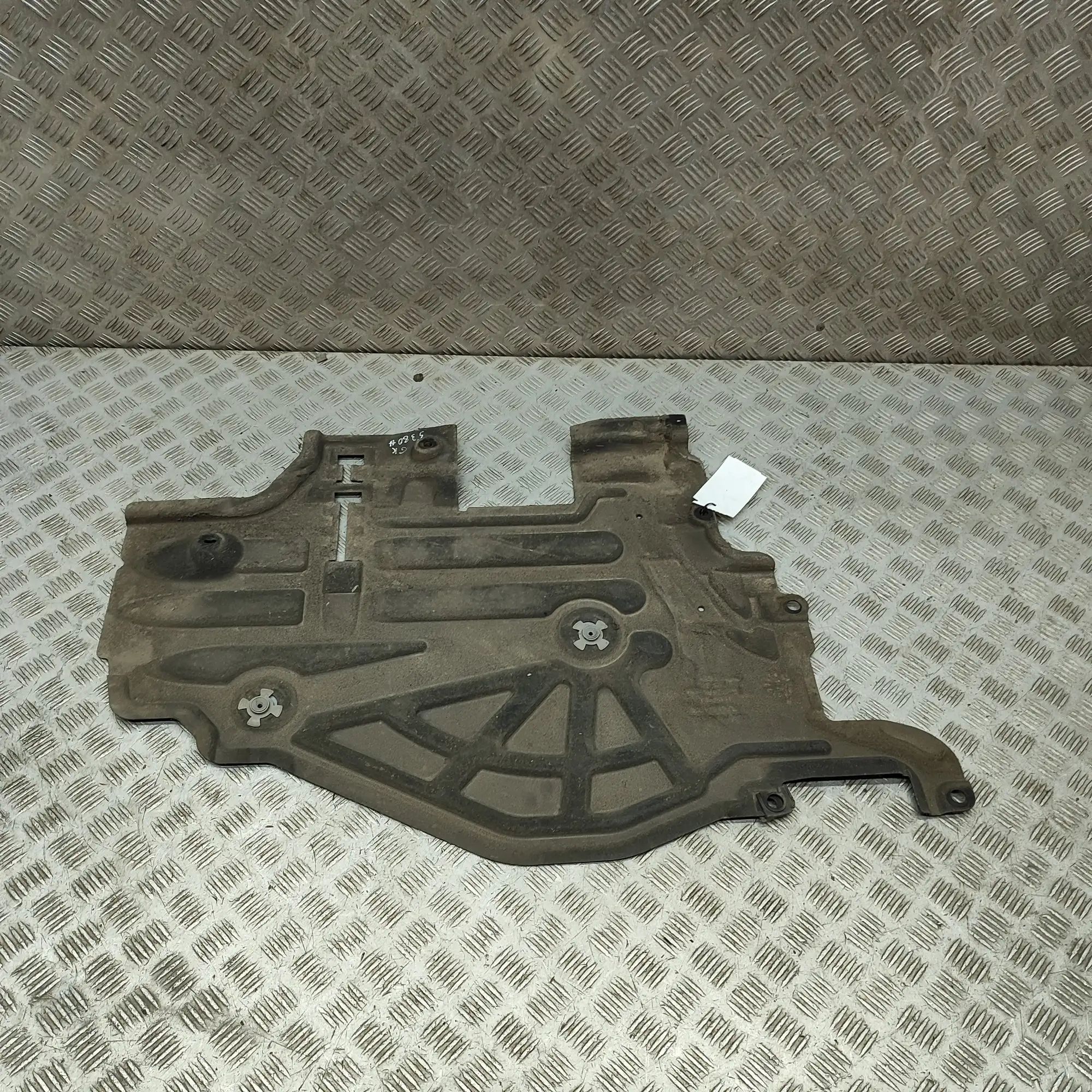 Volvo V60 Underbody cover — rear left