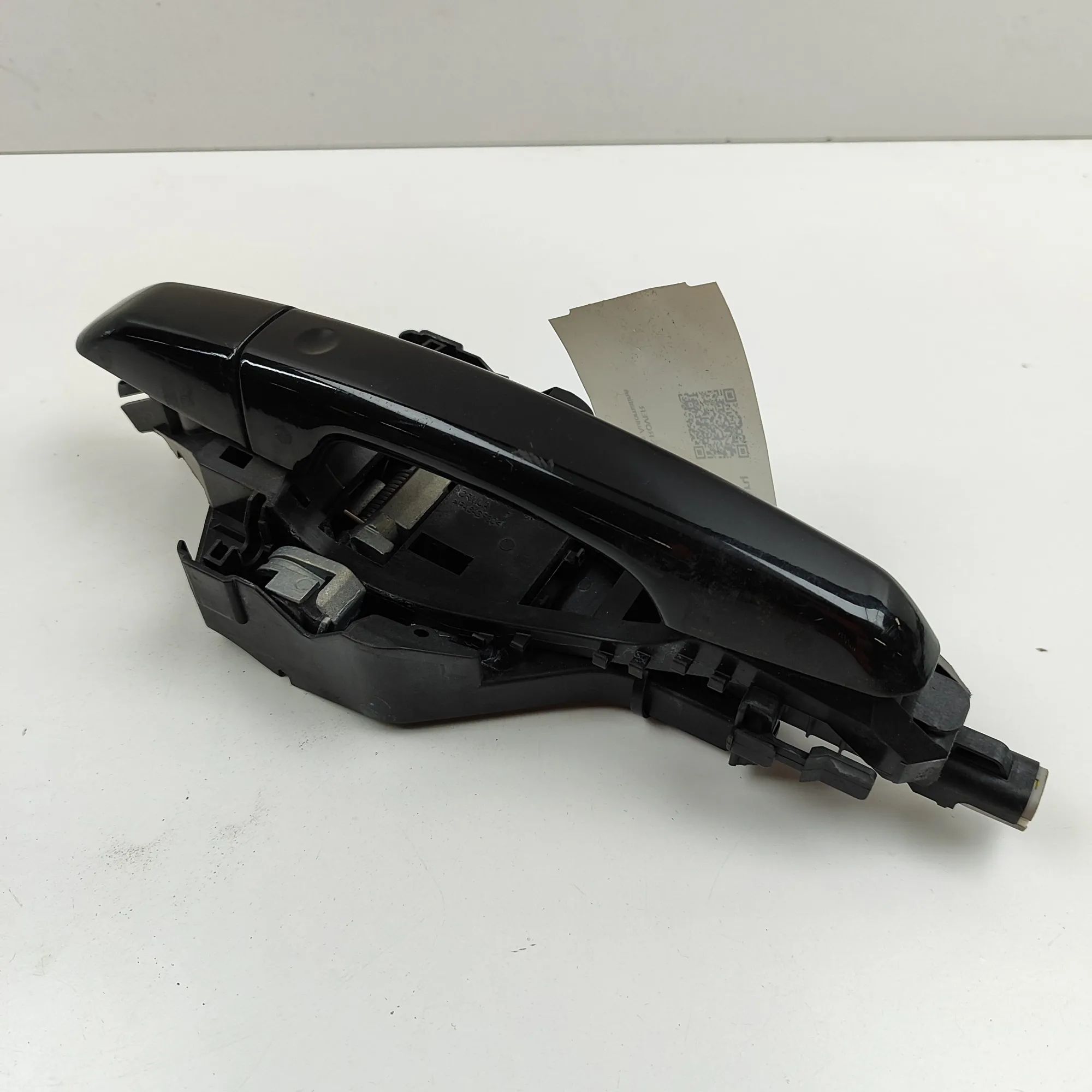 Land Rover Range Rover Sport (L494) Exterior door handle — rear right Exterior door handle — rear right — LAND ROVER ...