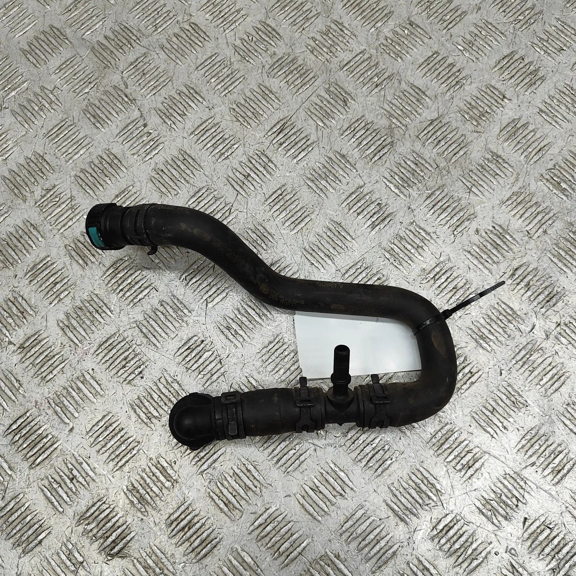 Land Rover Range Rover Sport (L494) Jäähdytysnesteletku Coolant hose — LAND ROVER RANGE ROVER SPORT (II...