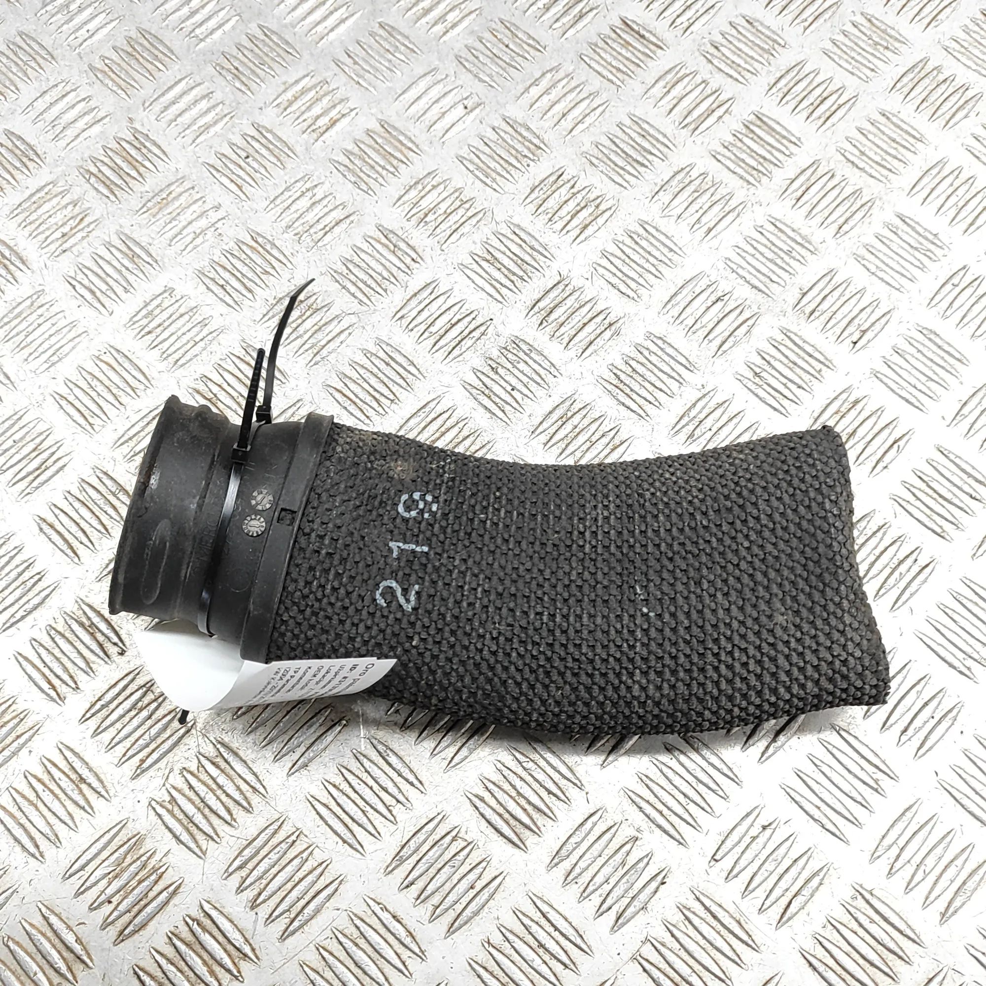 Mercedes-Benz SLK (R171) Air Intake Tube Air Intake Tube — MERCEDES BENZ SLK (R171) (200...