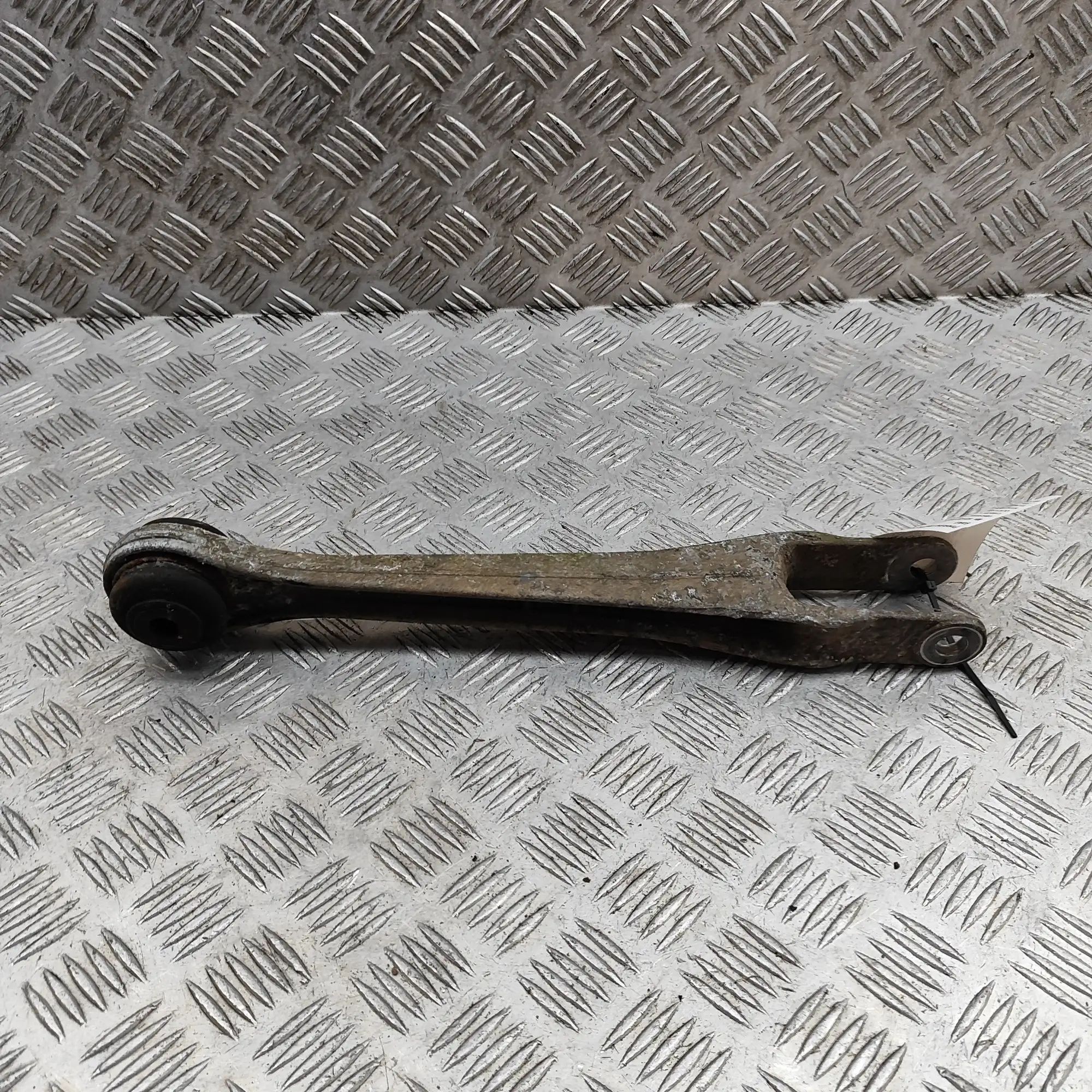 Porsche Boxster (986) Front Right Straight Control Arm Front Right Straight Control Arm — PORSCHE BOXS...