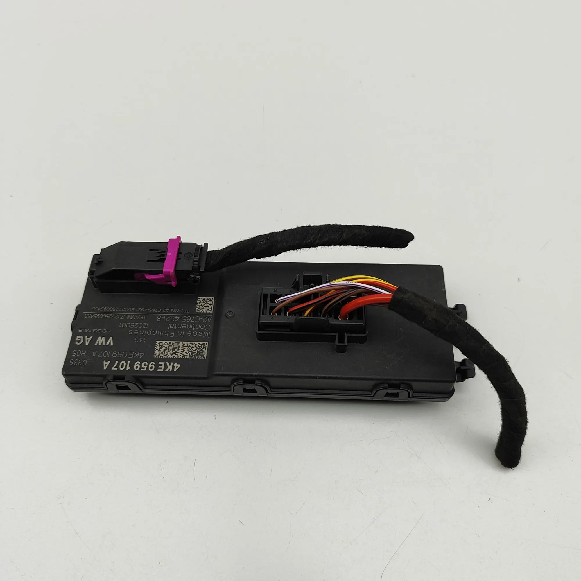 Porsche Cayenne Tailgate Bootlid Control Unit Tailgate Bootlid Control Unit — PORSCHE CAYENNE...