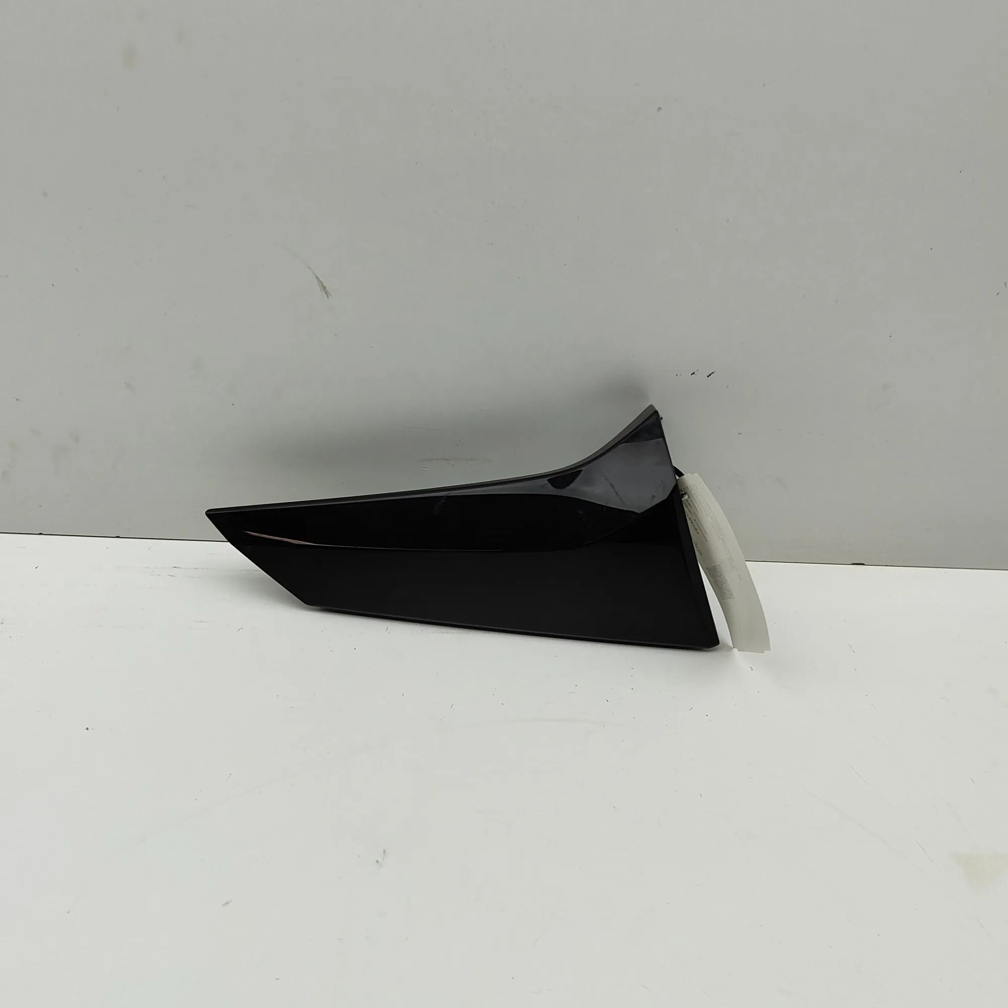 Nissan Juke Tailgate Bootlid Trim Tailgate Bootlid Trim — NISSAN JUKE (F16) (2019...