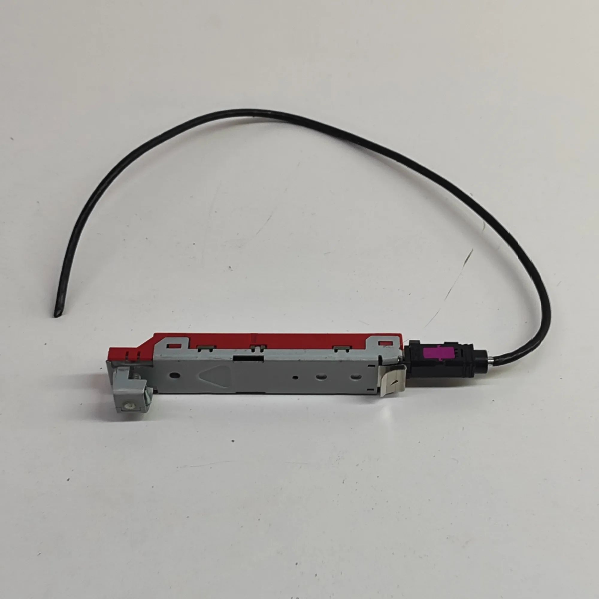 Porsche Cayenne Antenna Amplifier Antenna Amplifier — PORSCHE CAYENNE (9Y0/9Y3) (...