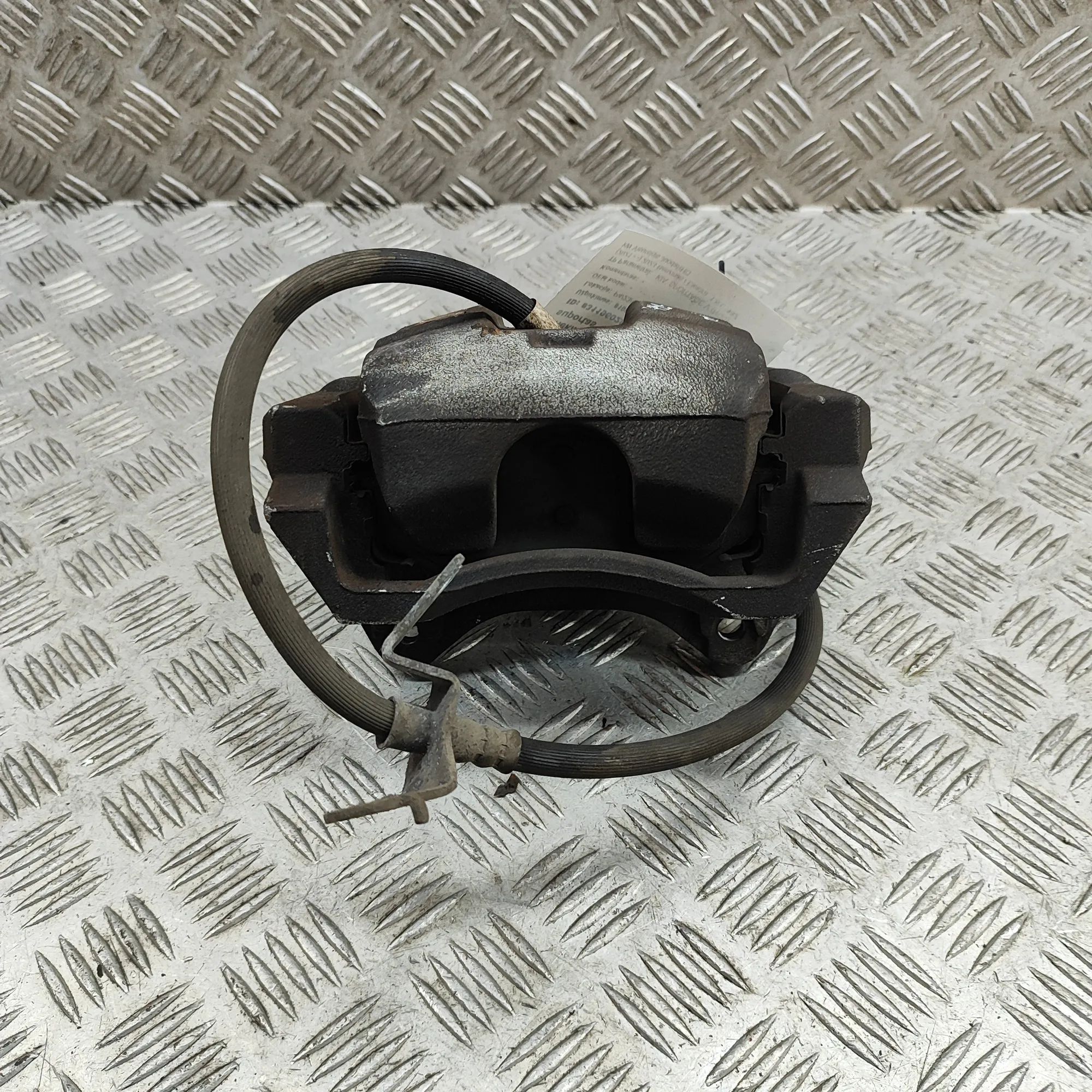 Kia Sportage Brake caliper — front left Brake caliper — front left — KIA SPORTAGE (V NQ...
