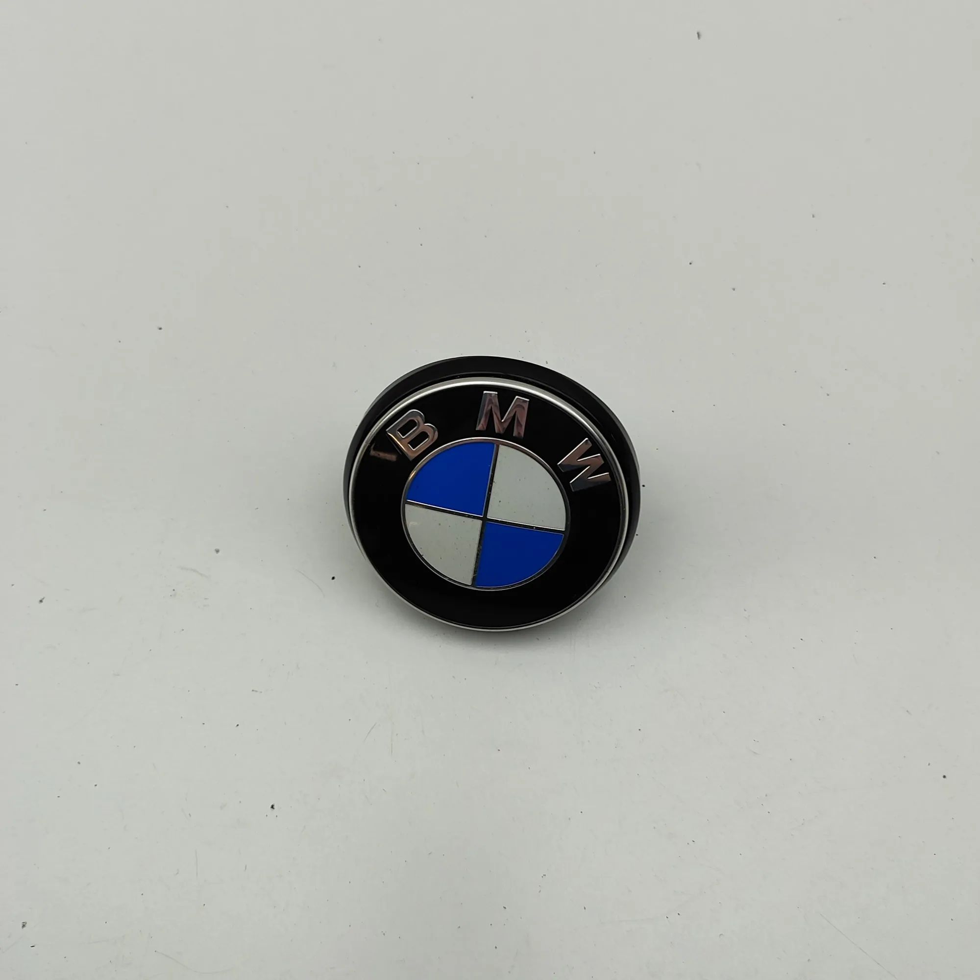 BMW 2 (F44) Manufacturer emblem Manufacturer emblem — BMW 2 SERIES (Gran Coupe ...
