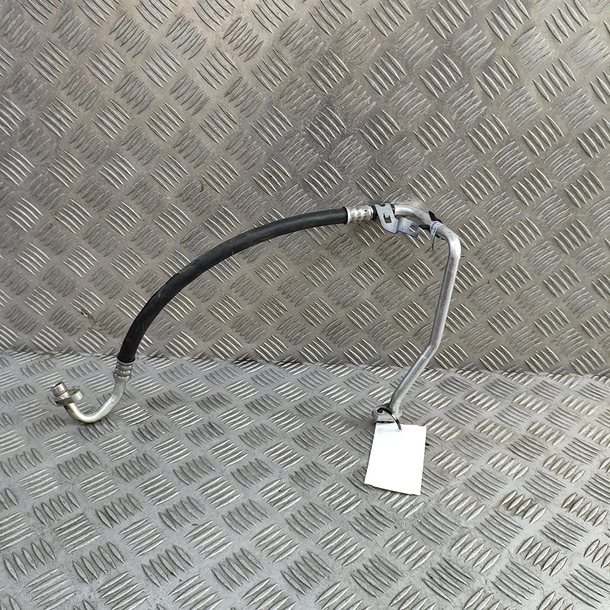Nissan Juke A/C Air Con Hose Pipe A/C Air Con Hose Pipe — NISSAN JUKE (F16) (2019...