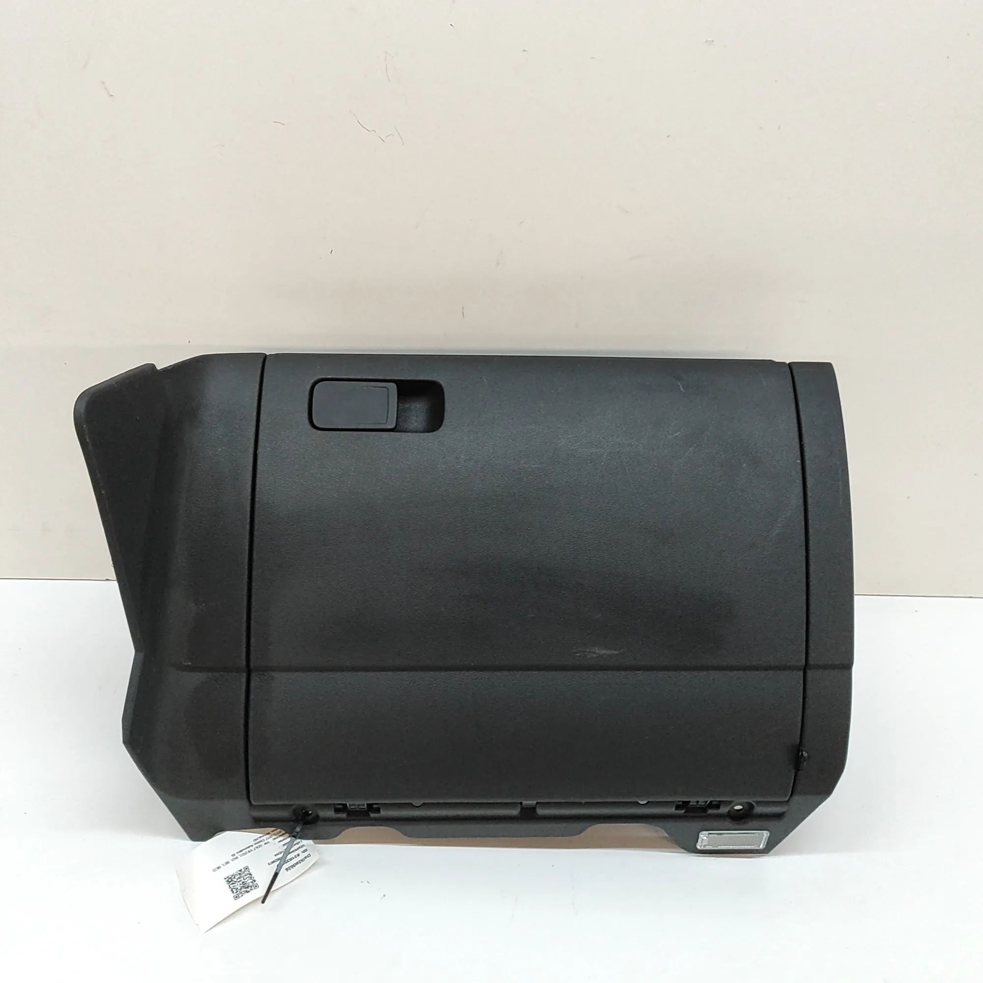 Volkswagen Golf 7 Glove Compartment Glove compartment — VW GOLF (VII 5G1, BQ1, BE1,...