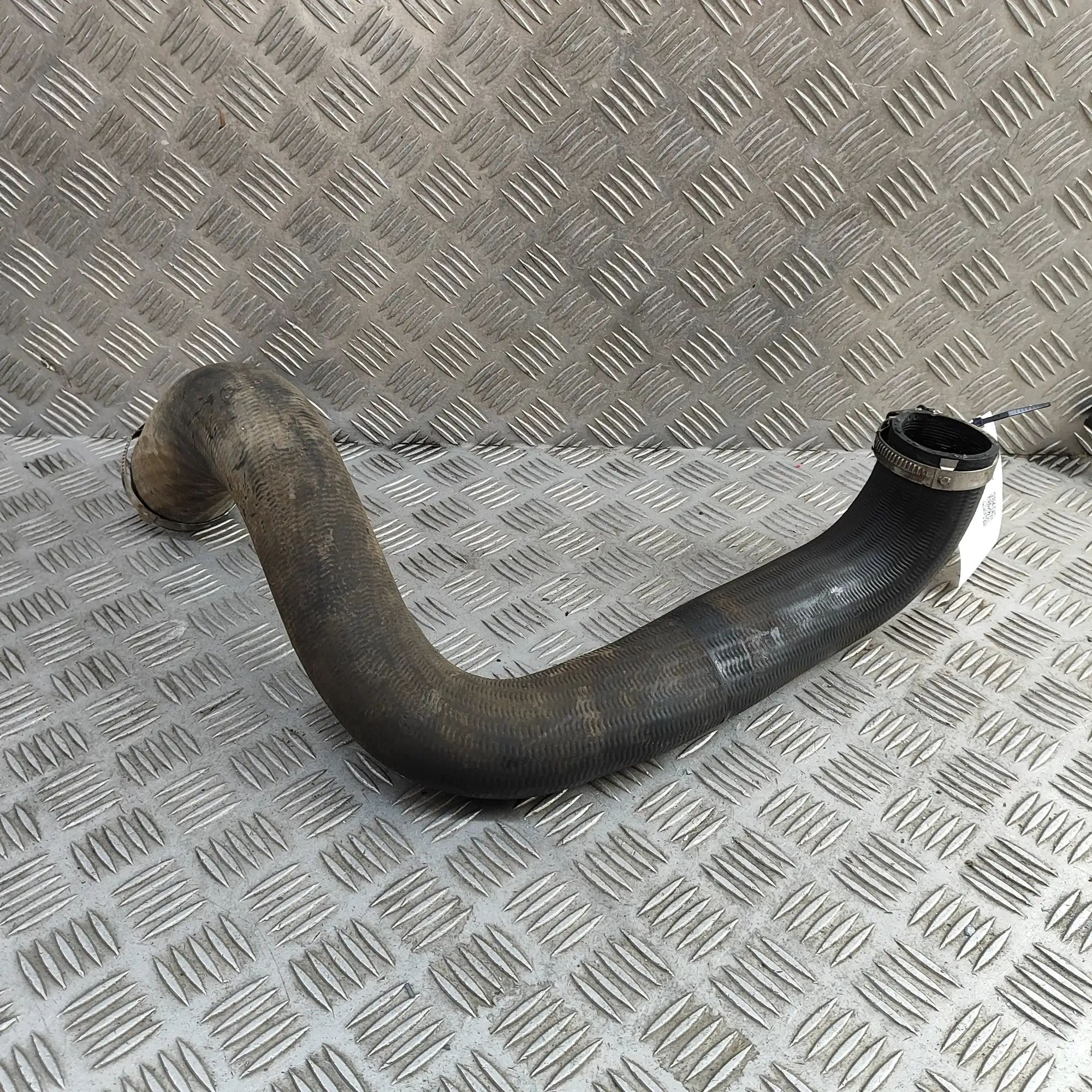 Ford Mondeo Intercooler Hose Pipe Intercooler Hose Pipe — FORD MONDEO (V Turnier)...