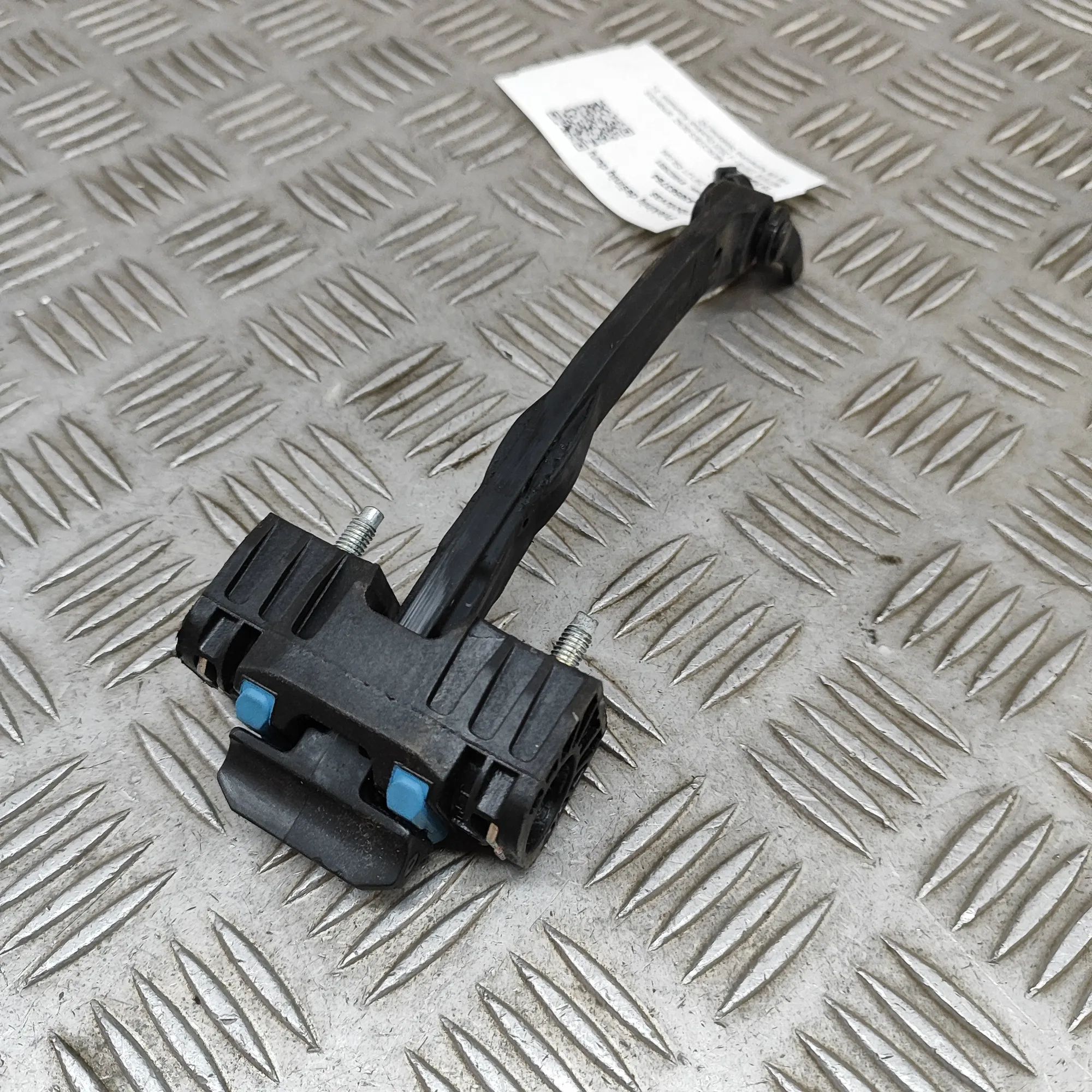 Mercedes-Benz Sprinter (W907 / W910)  Door check strap — front right Door check strap — front right — MERCEDES BENZ ...