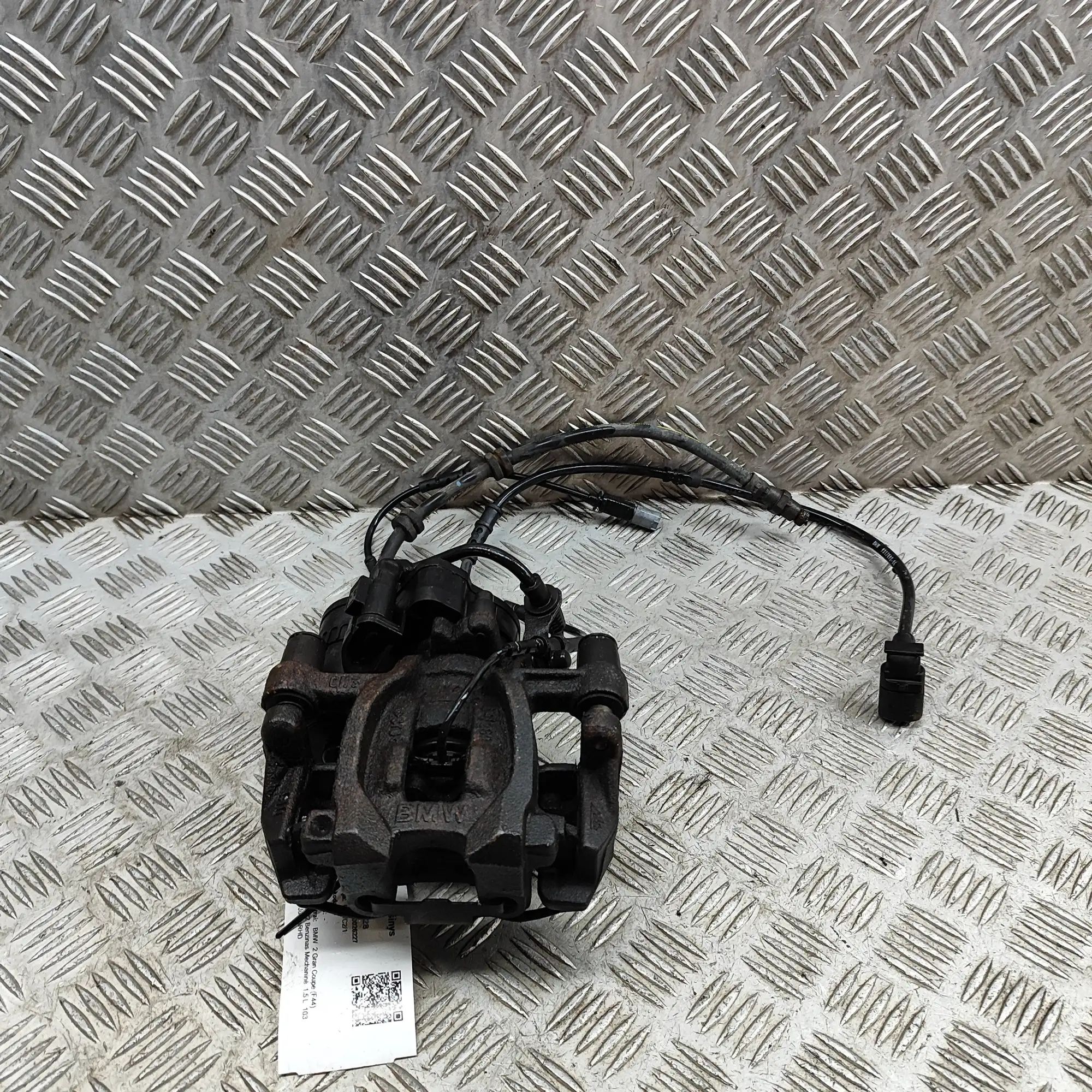BMW 2 (F44) Brake caliper — rear right Brake caliper — rear right — BMW 2 SERIES (Gran...