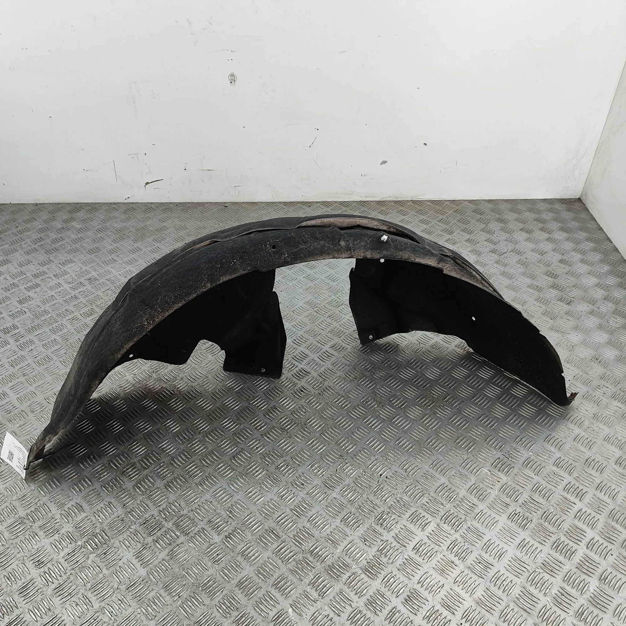 Honda CR-V Rear Left Arch Liner Rear Left Arch Liner — HONDA CR-V (V RW) (2017-...