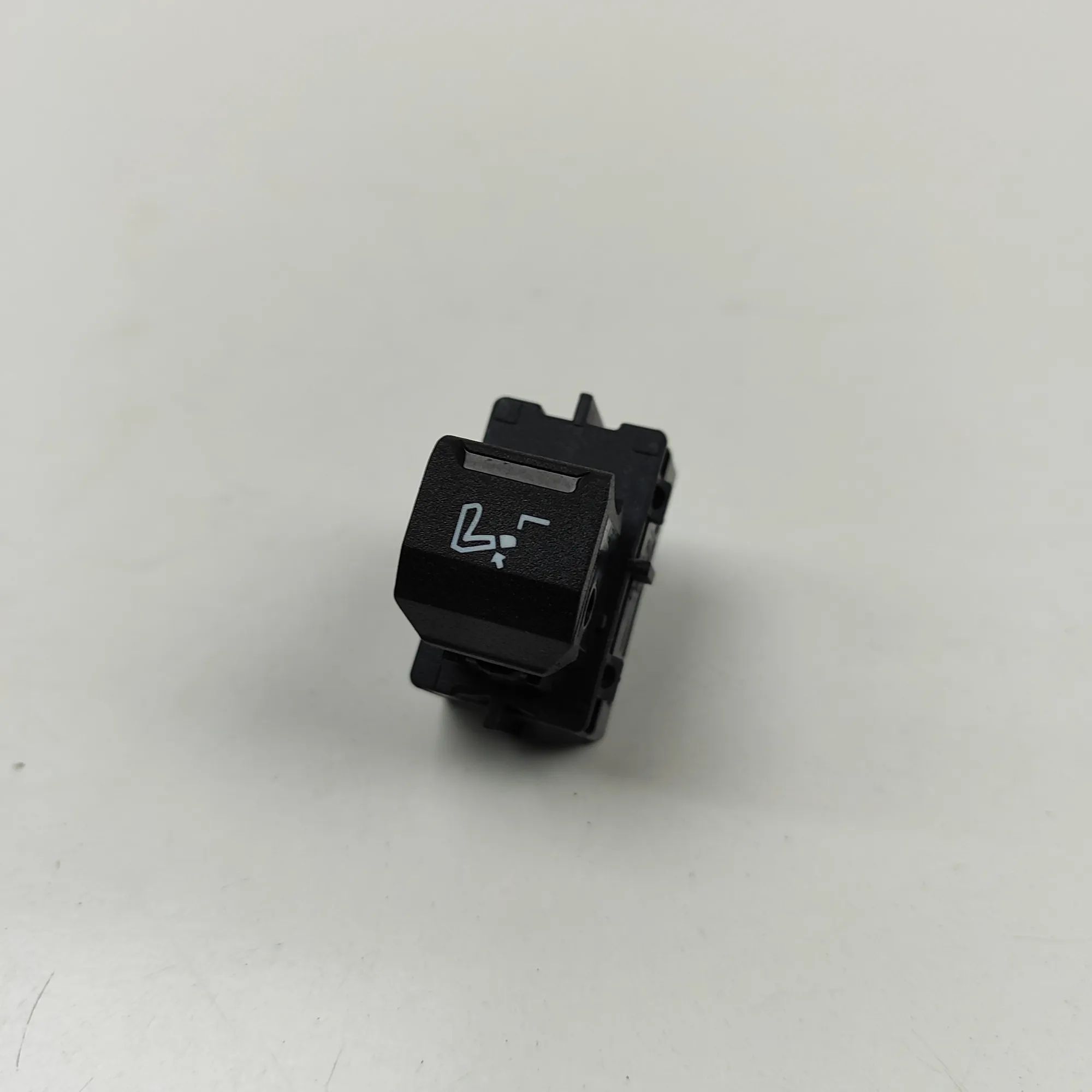 BMW iX (I20) Left Seat Control Switches Left Seat Control Switches — BMW IX (I20) (2021...