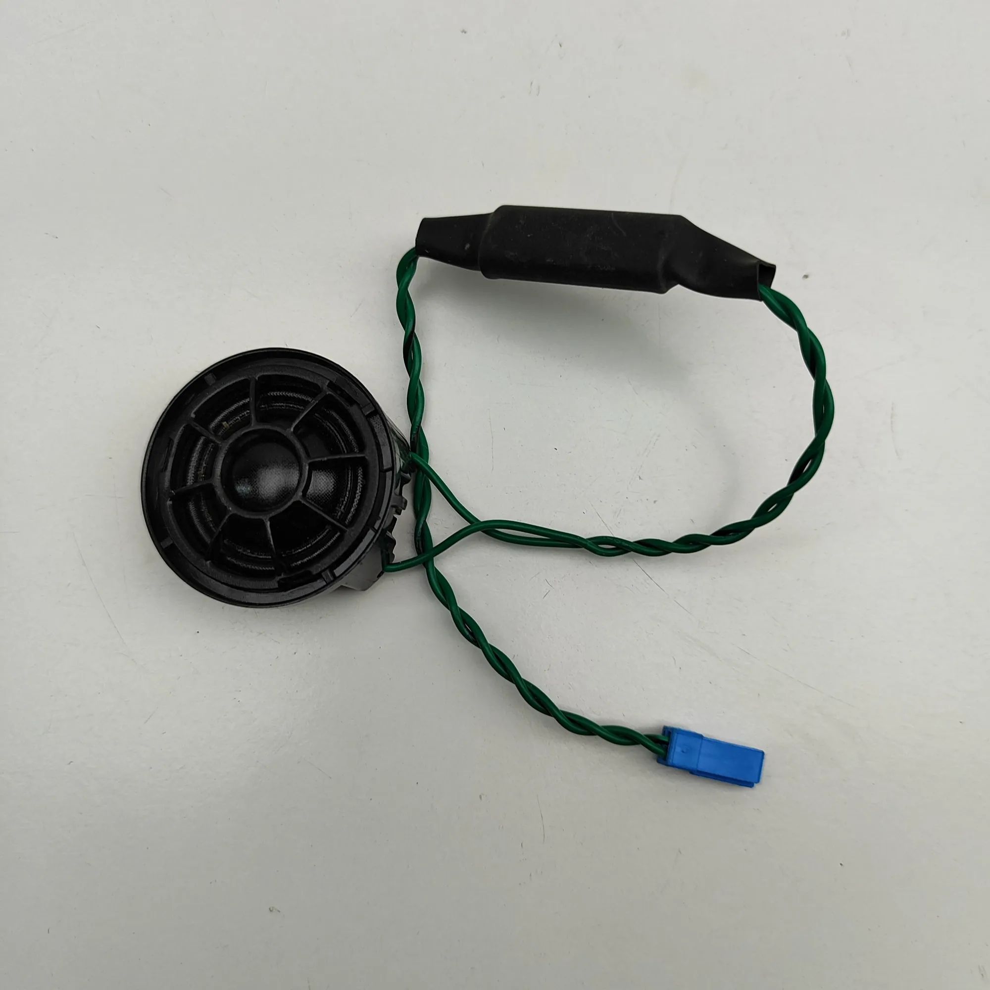 BMW iX (I20) Front Left Door Speaker Front Left Door Speaker — BMW IX (I20) (2021-.....