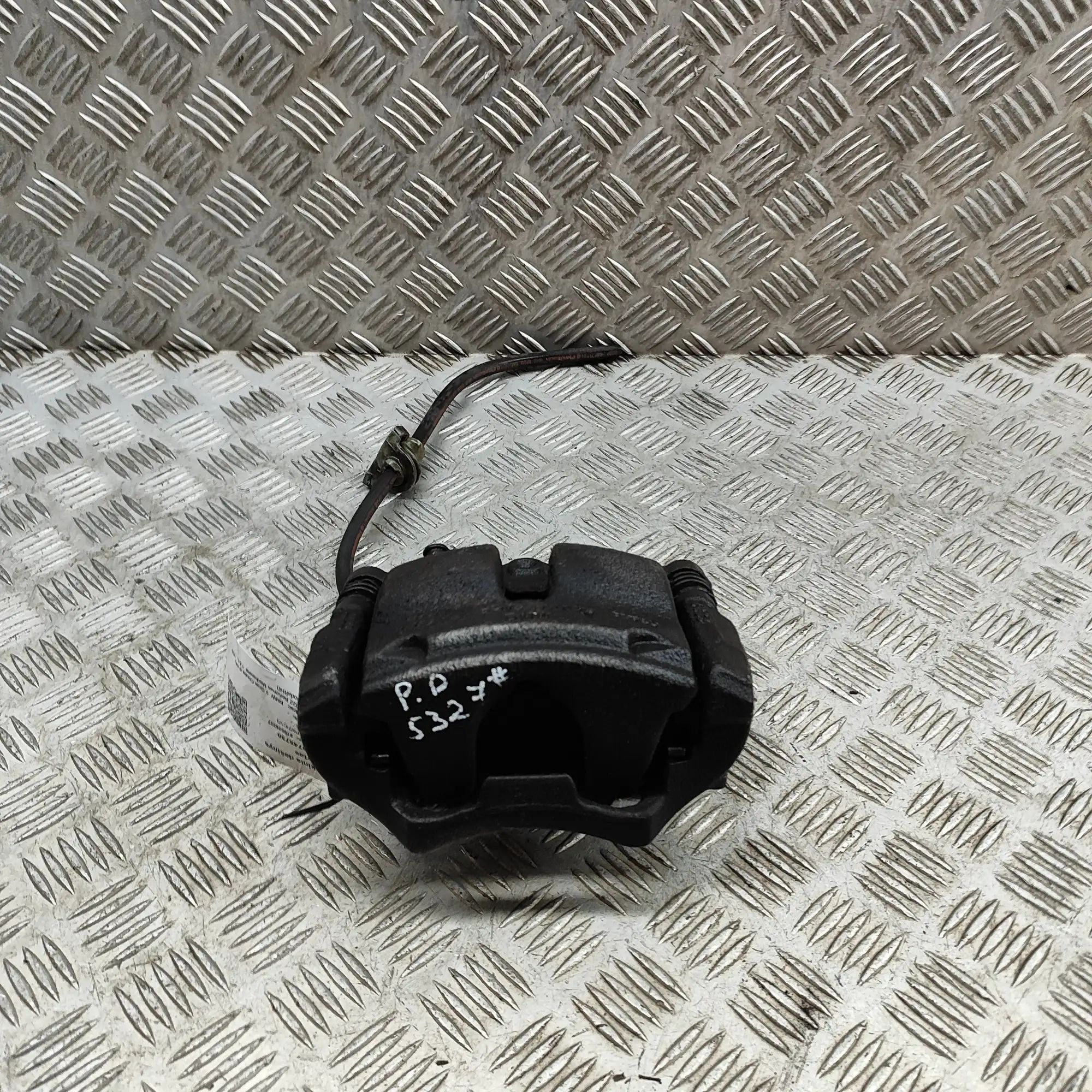 BMW 2 (F44) Brake caliper — front right Brake caliper — front right — BMW 2 SERIES (Gra...