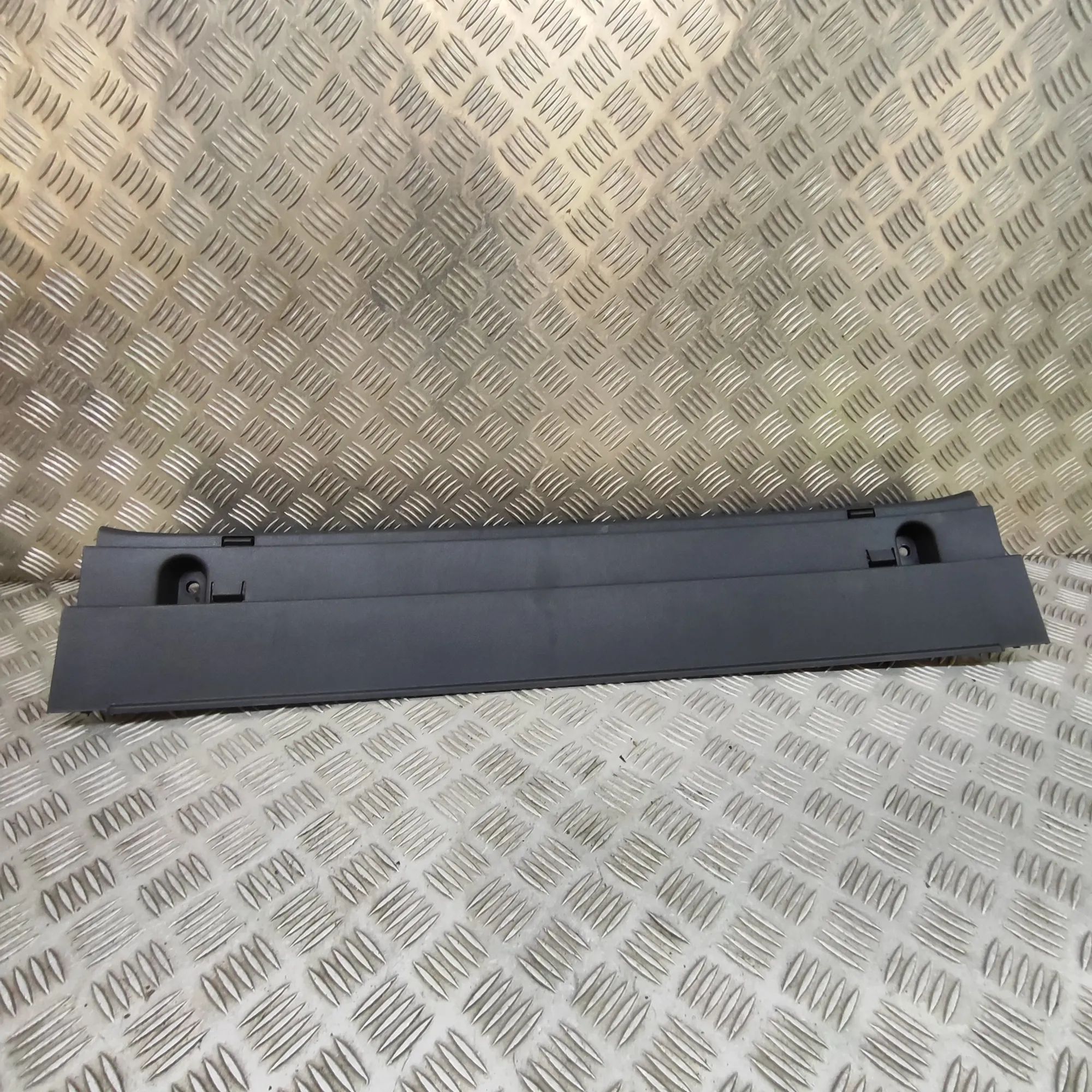 Kia Sportage Trunk Boot Lock Trim Trunk Boot Lock Trim — KIA SPORTAGE (V NQ5) (20...