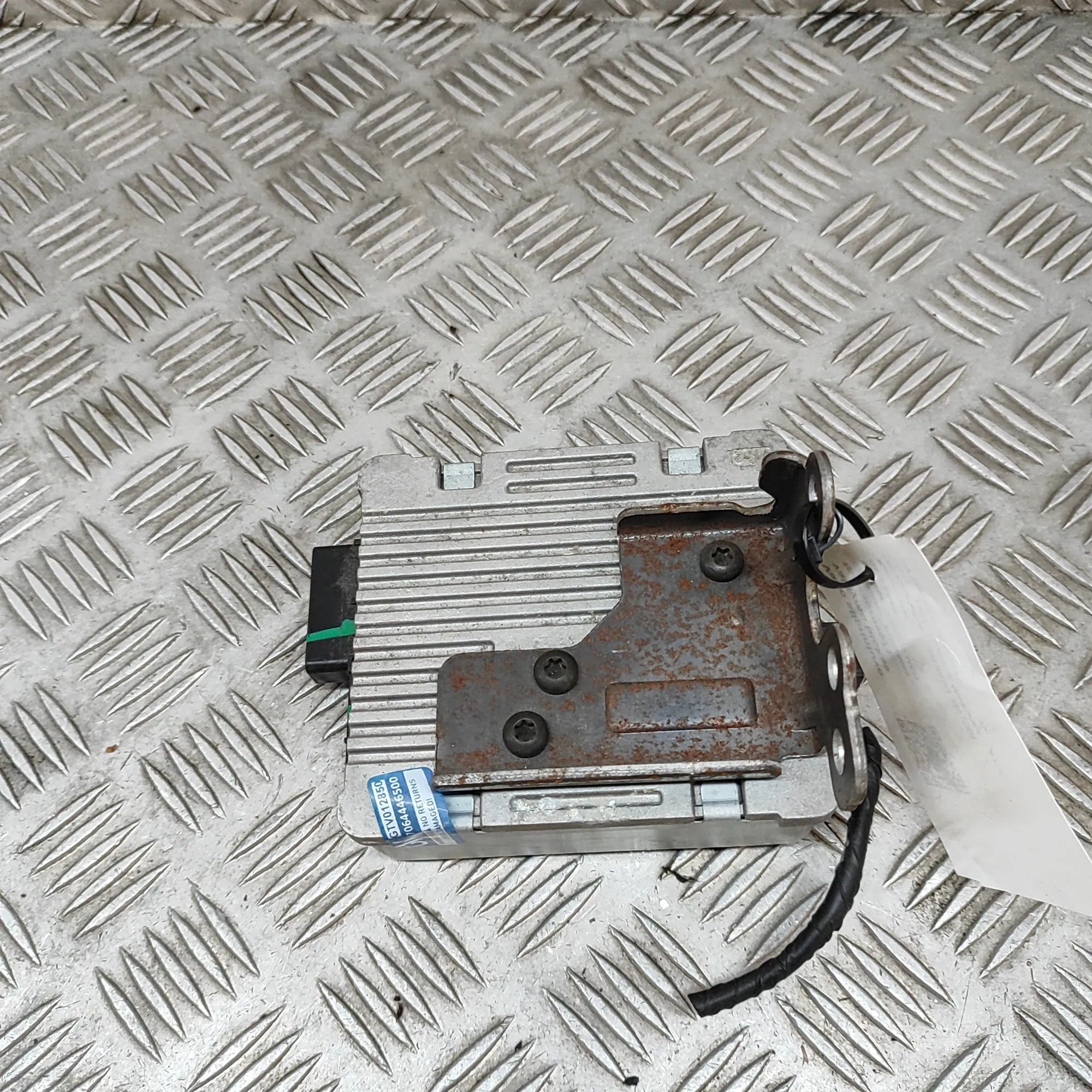 Hyundai i30 Power Steering Control Unit Power steering control unit — HYUNDAI I30 (GD) ...